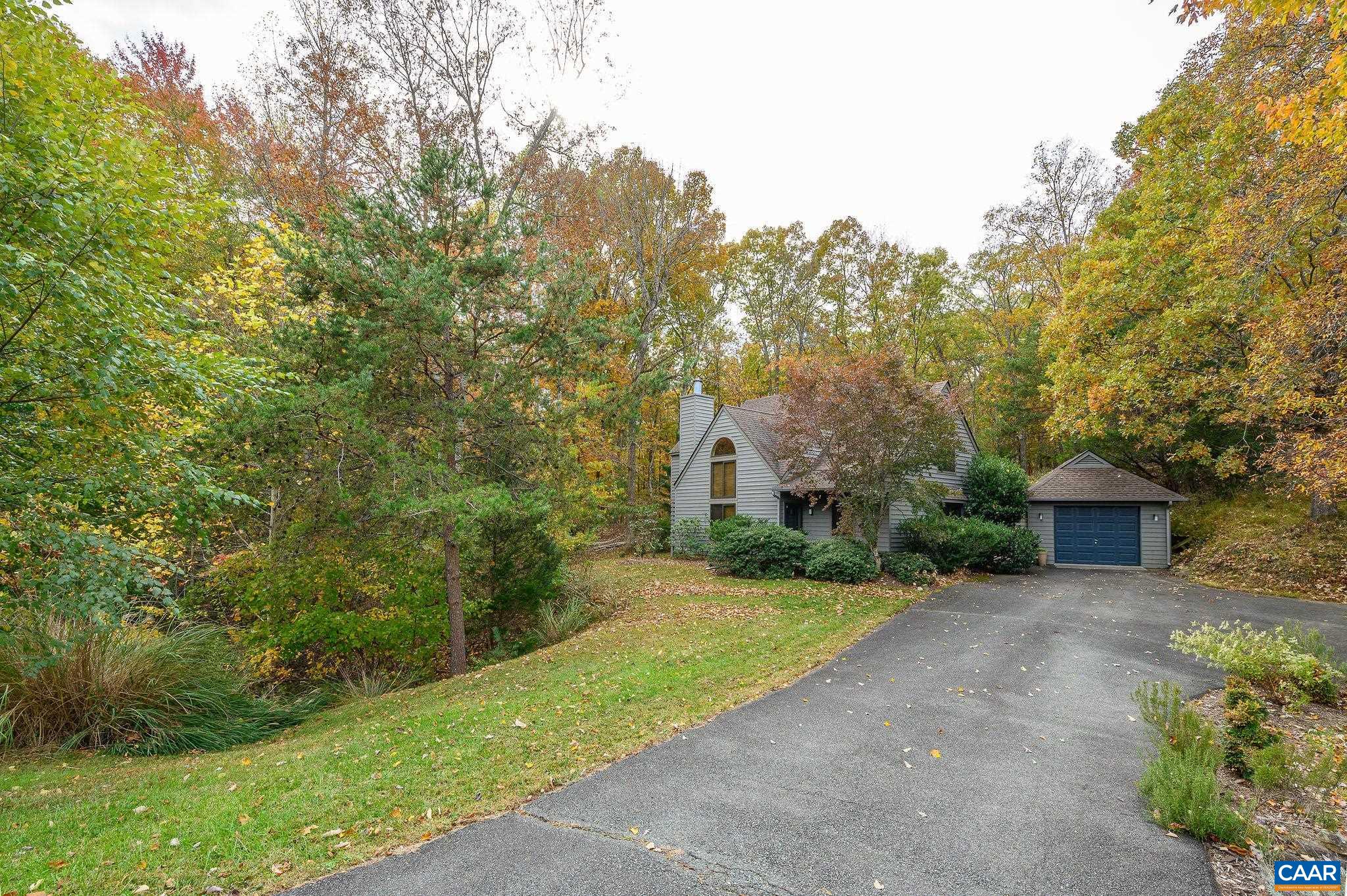 1688 STONEY CREEK DR