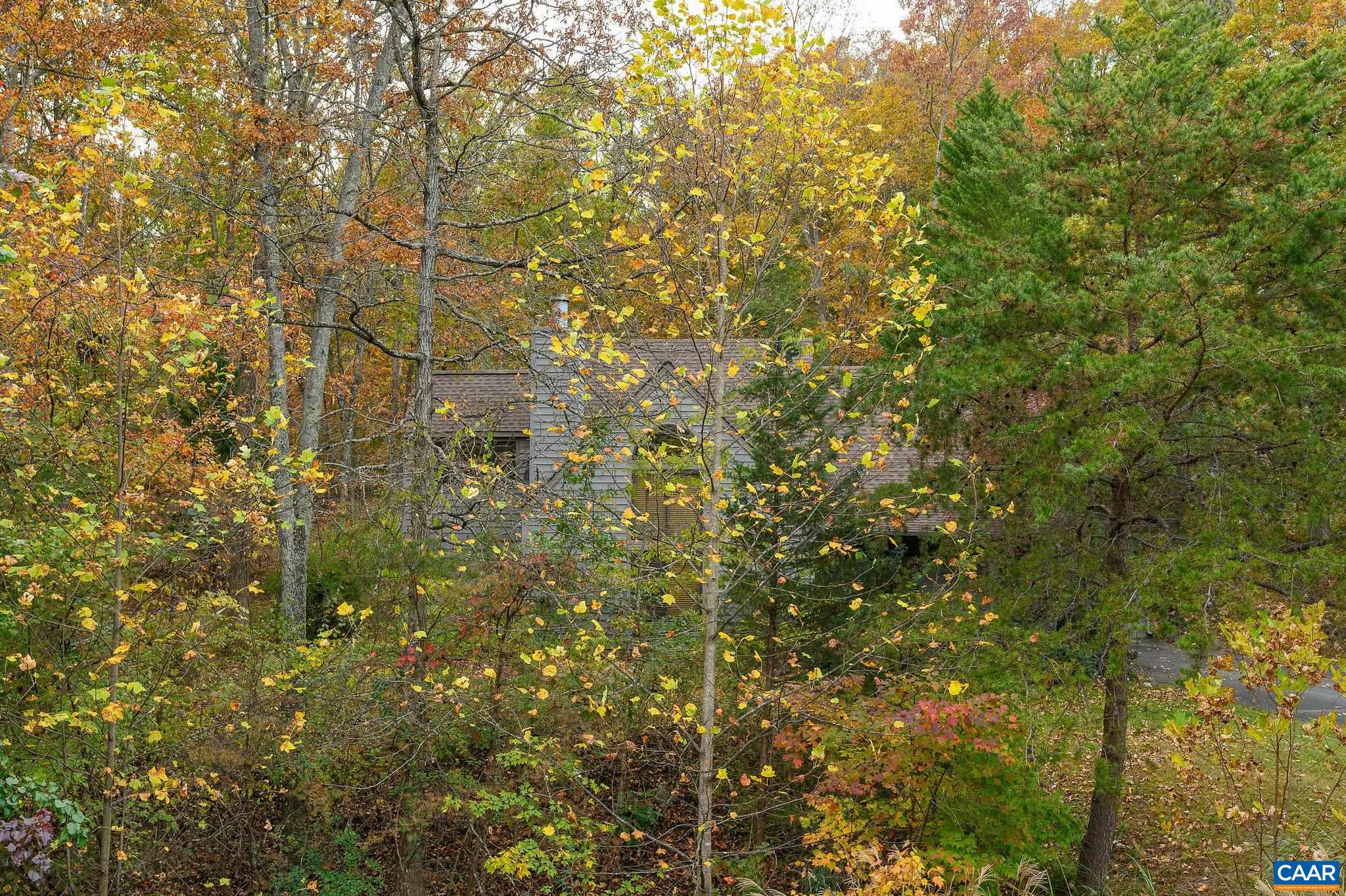 1688 STONEY CREEK DR