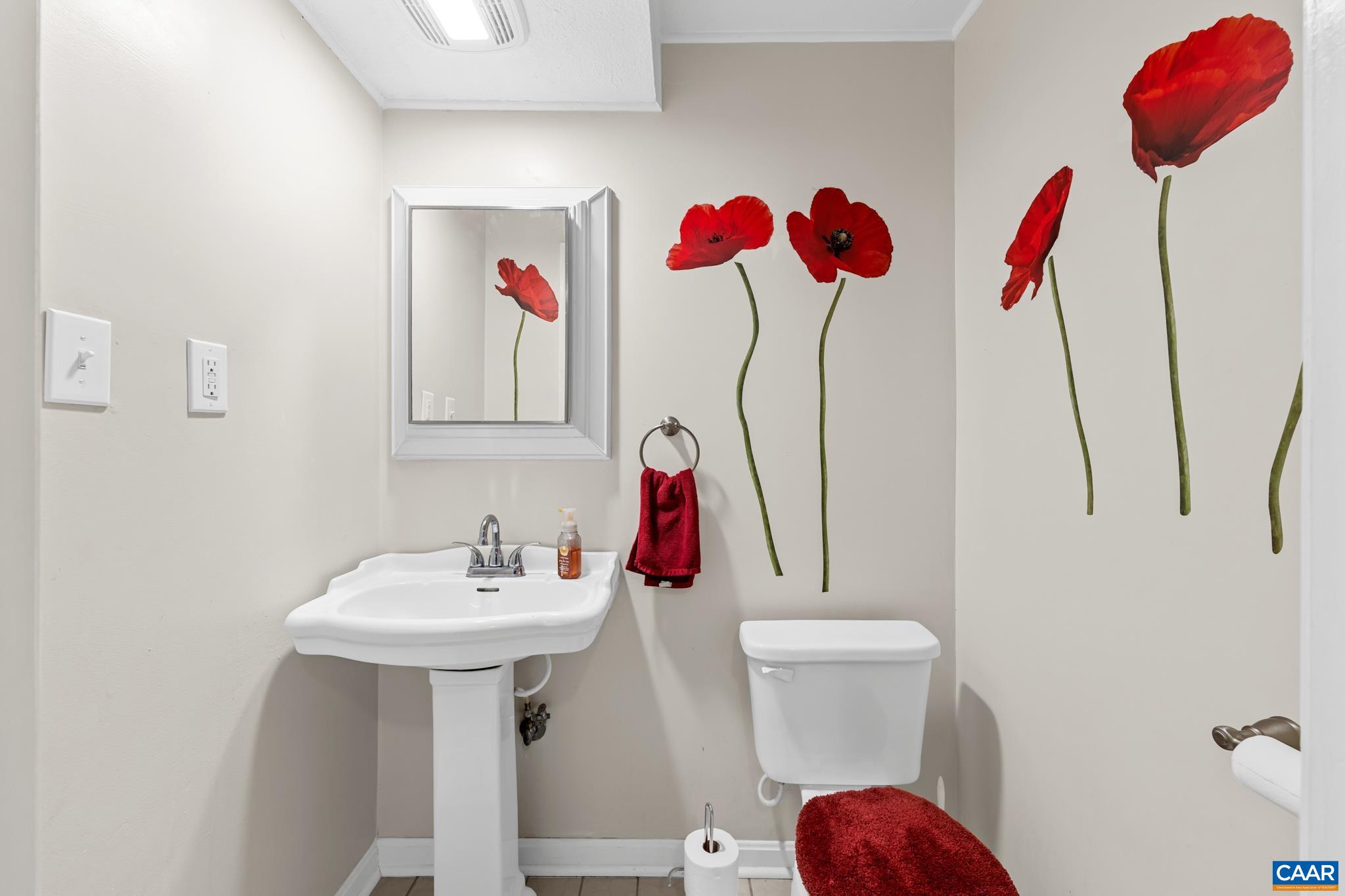 1029 WEST DAFFODIL RD