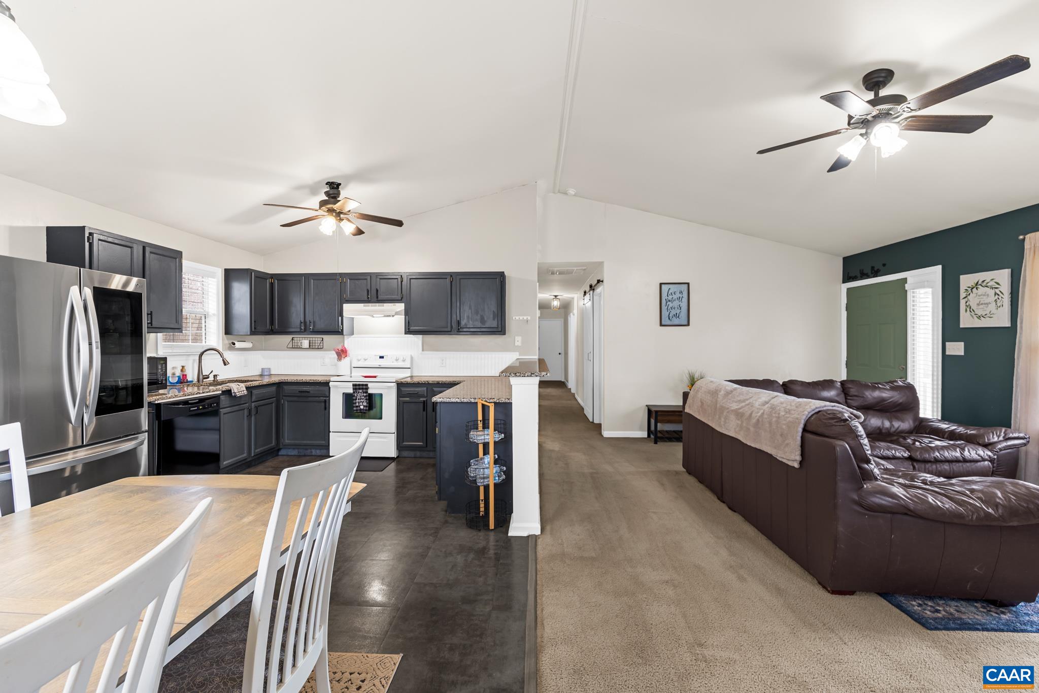 1029 WEST DAFFODIL RD