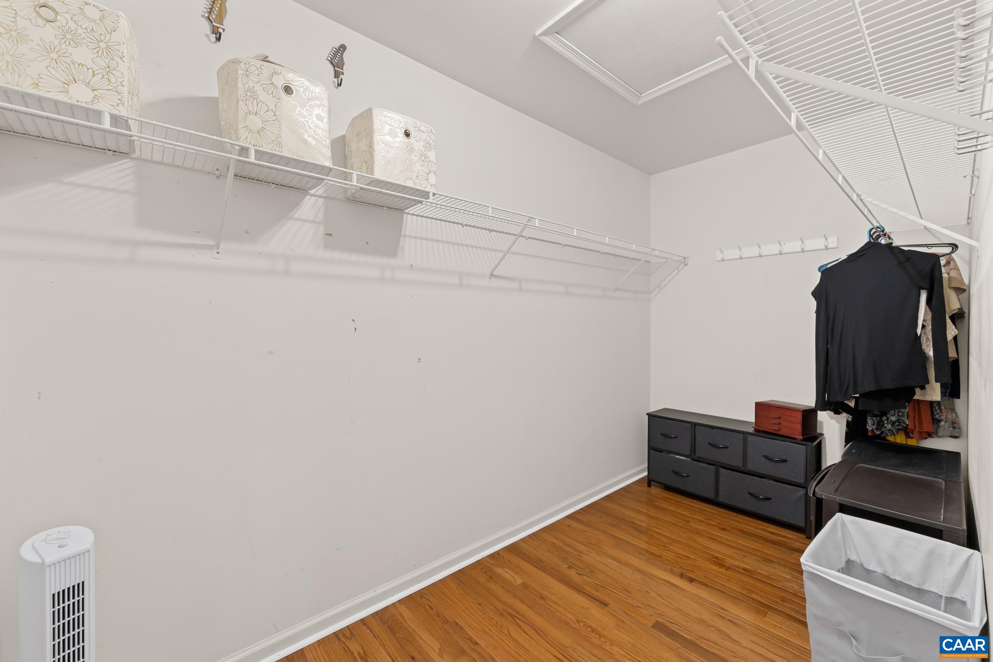 1029 WEST DAFFODIL RD