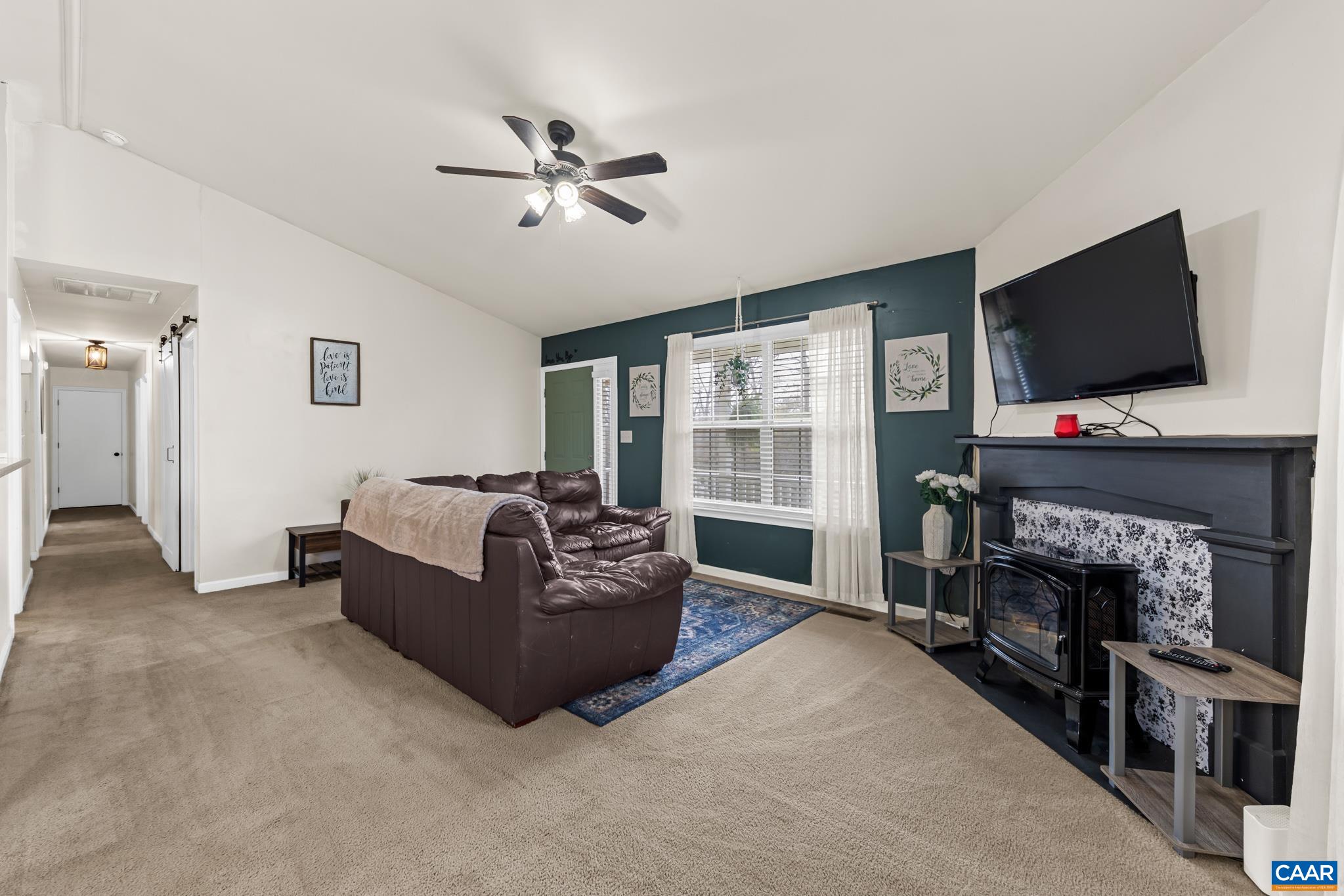 1029 WEST DAFFODIL RD