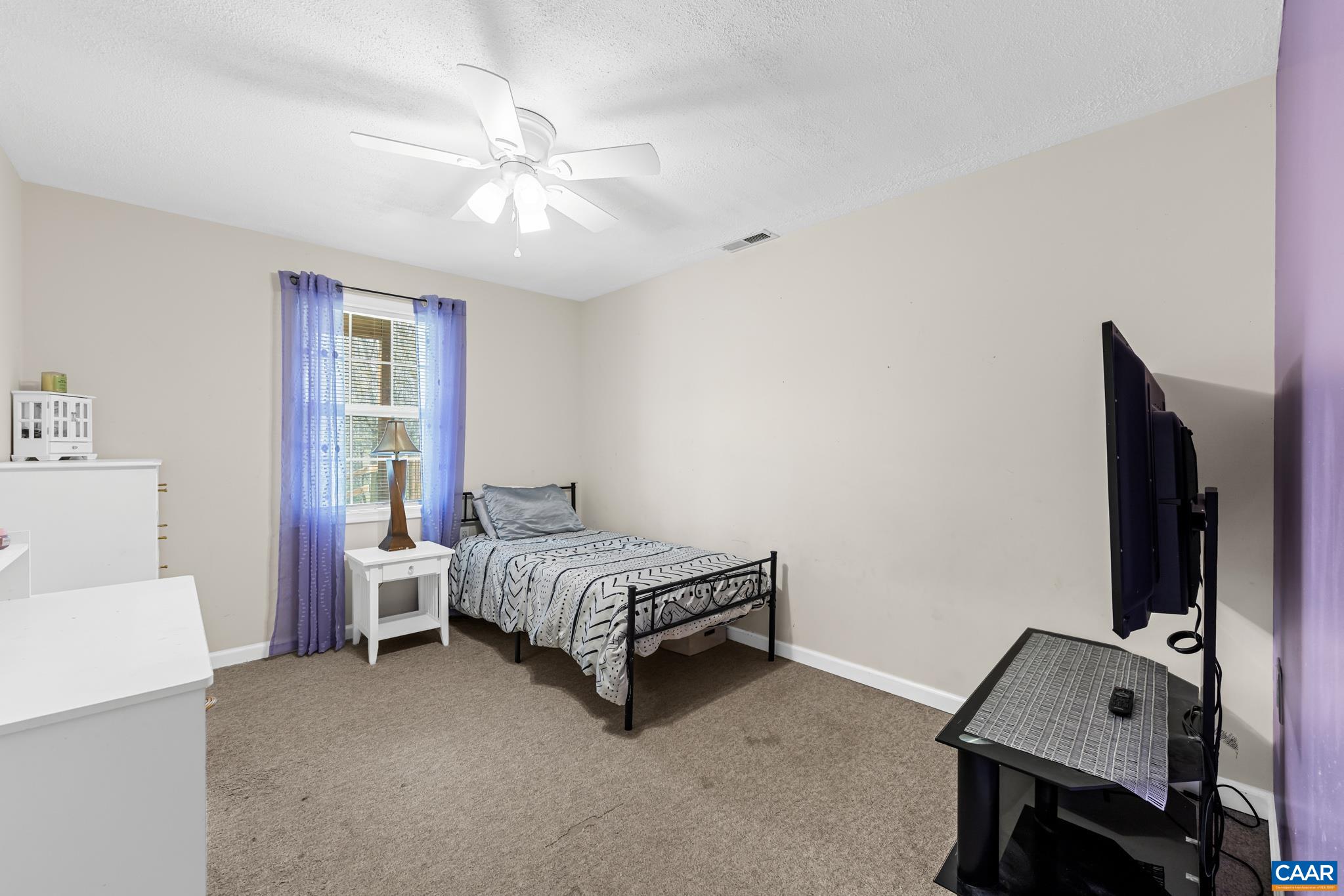 1029 WEST DAFFODIL RD