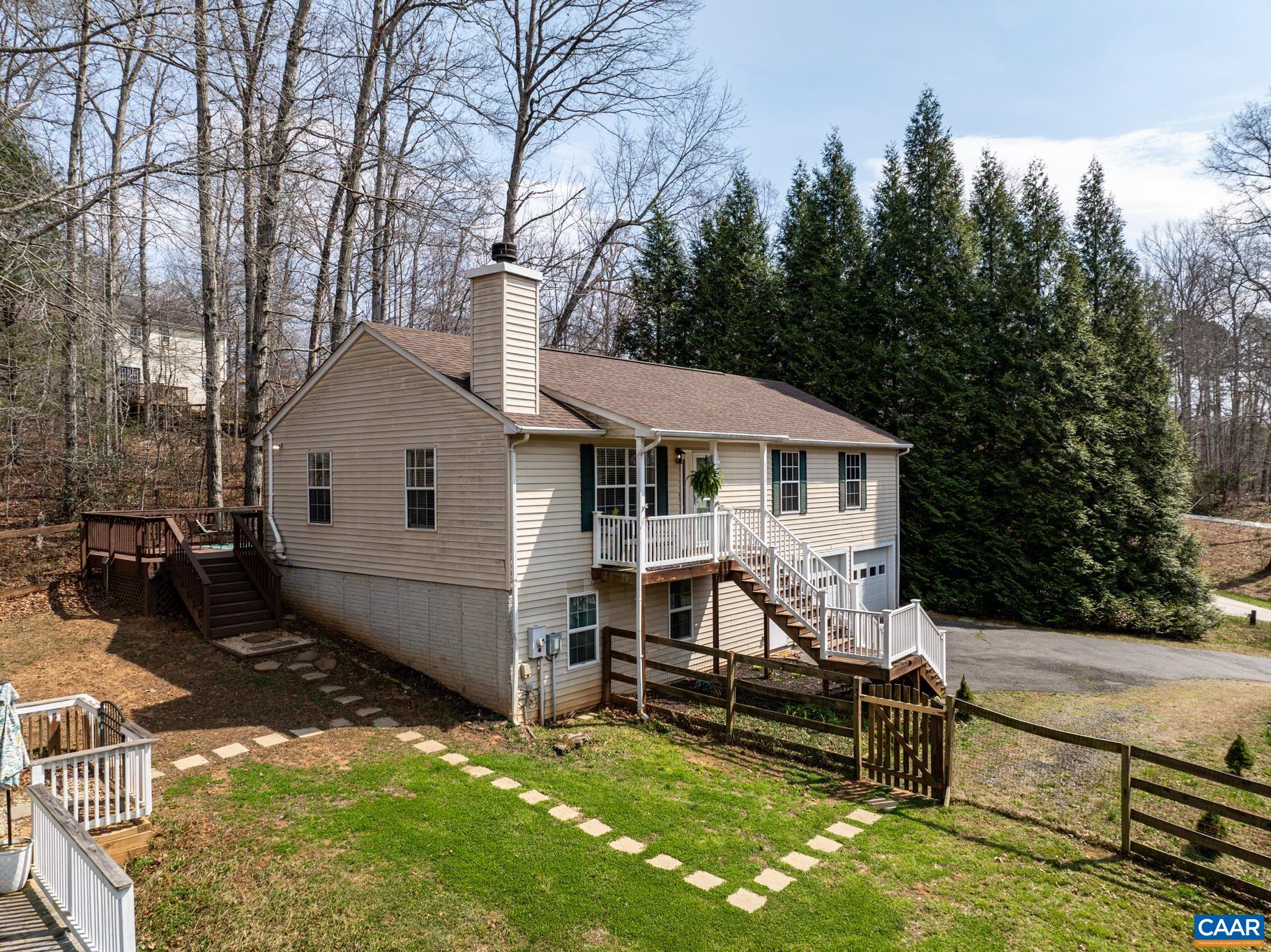 1029 WEST DAFFODIL RD