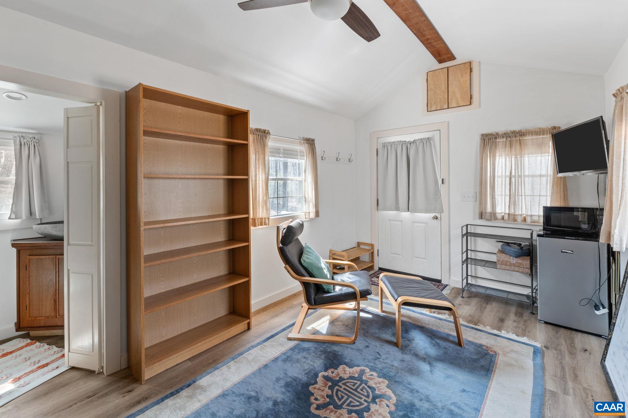 3205 POLECAT CREEK LN