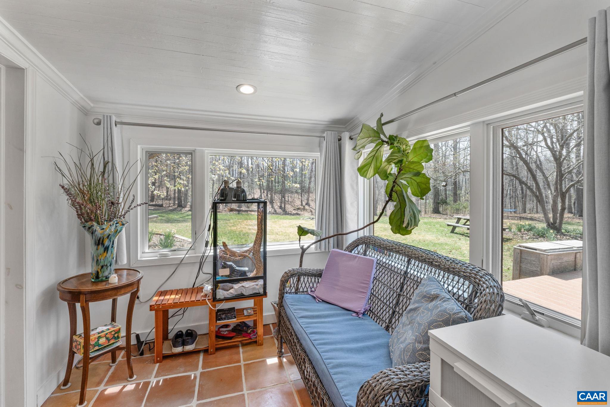 3205 POLECAT CREEK LN