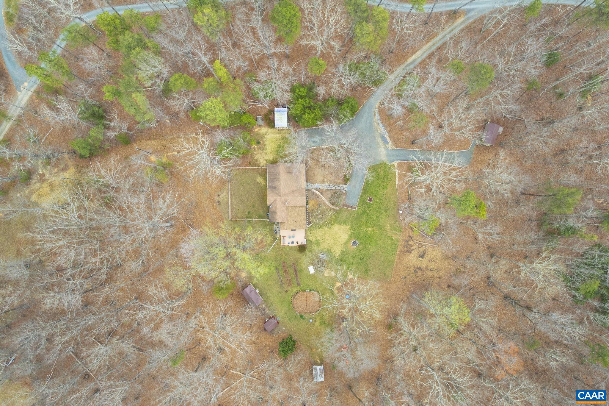 3205 POLECAT CREEK LN