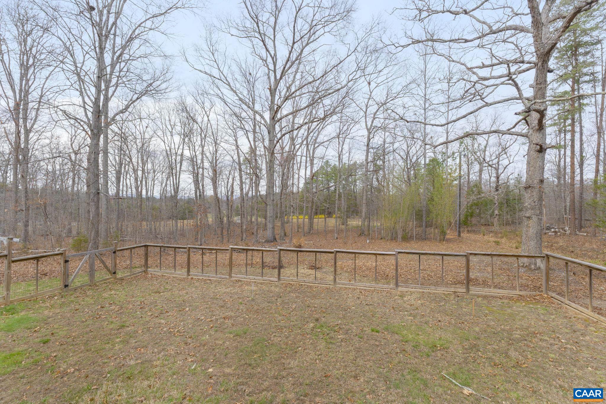 3205 POLECAT CREEK LN