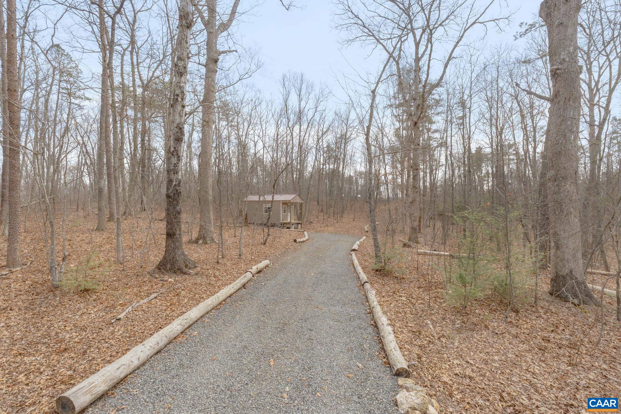 3205 POLECAT CREEK LN