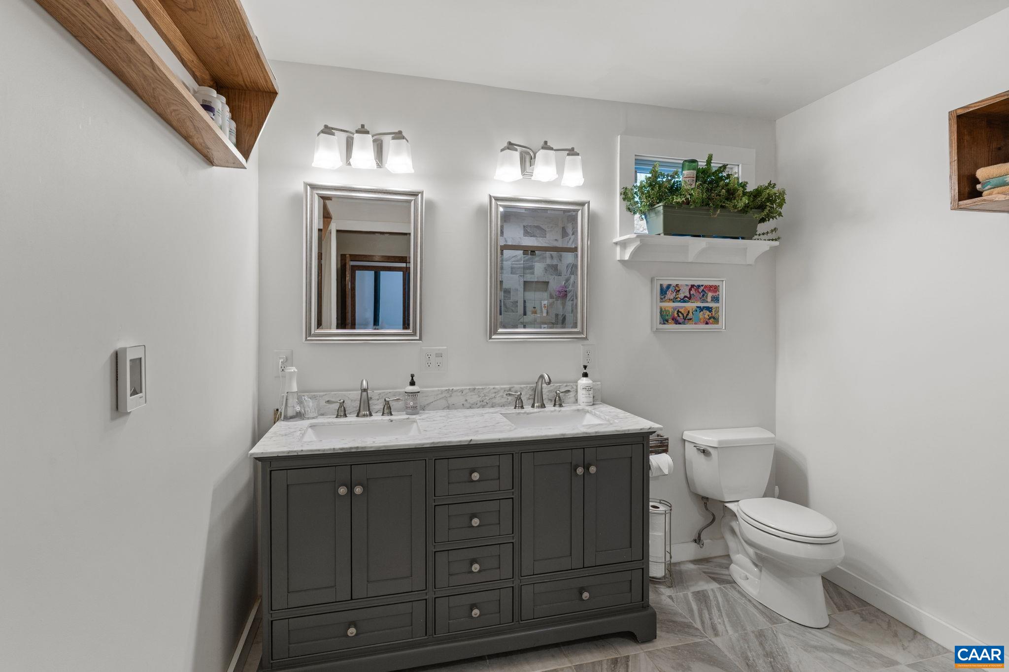 3205 POLECAT CREEK LN