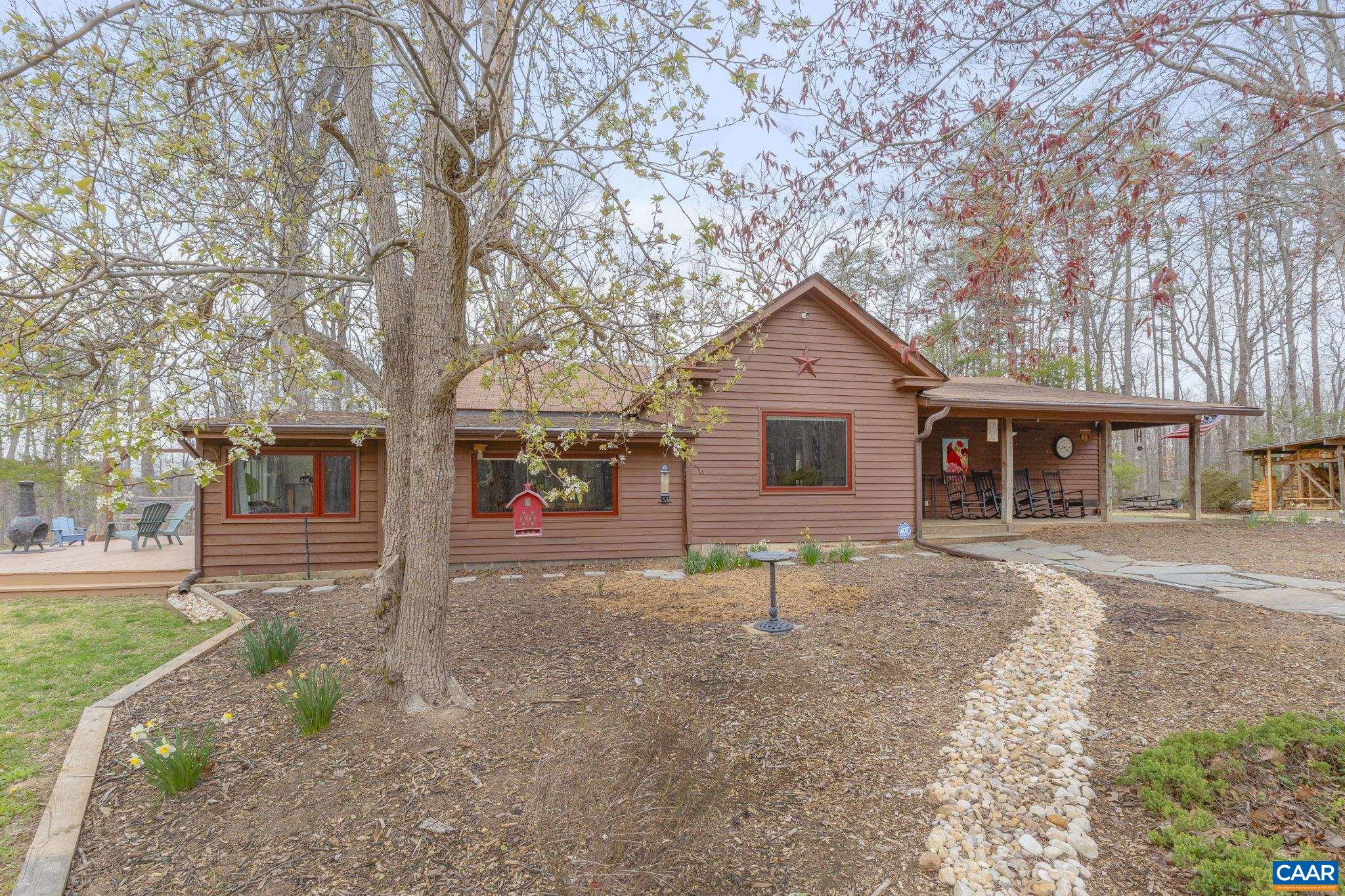 3205 POLECAT CREEK LN