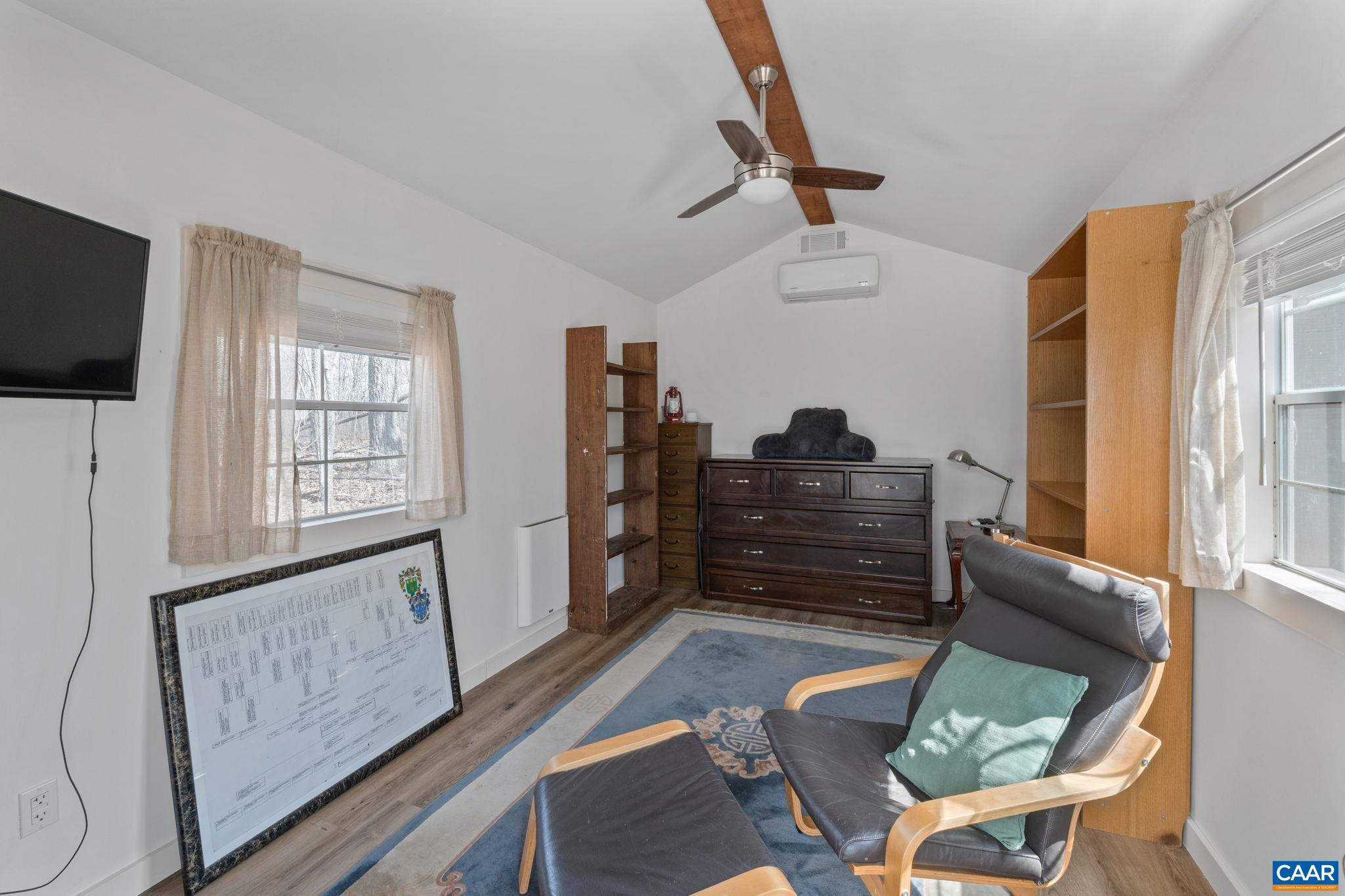 3205 POLECAT CREEK LN