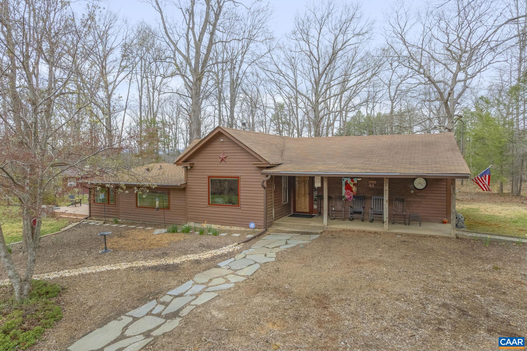 3205 POLECAT CREEK LN