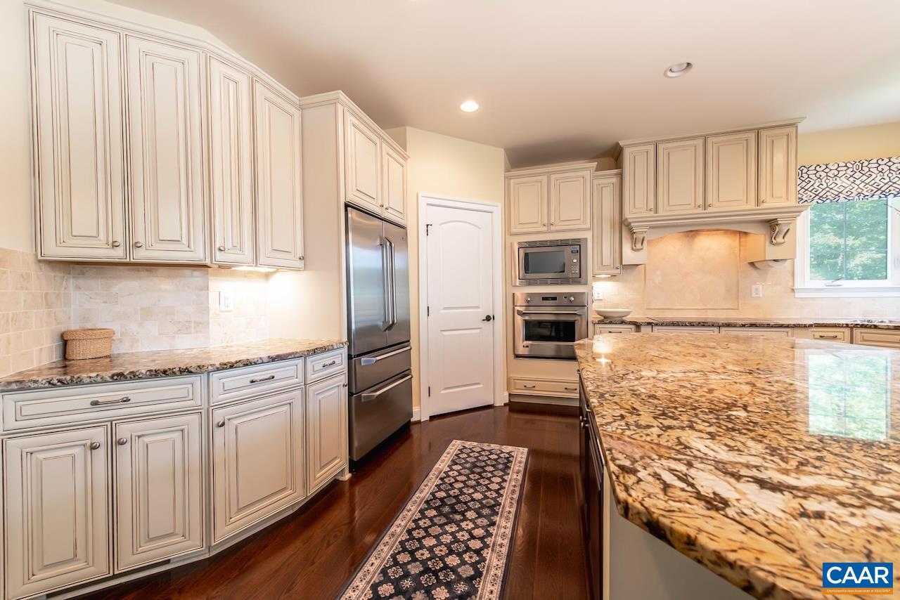2084 PIPER WAY