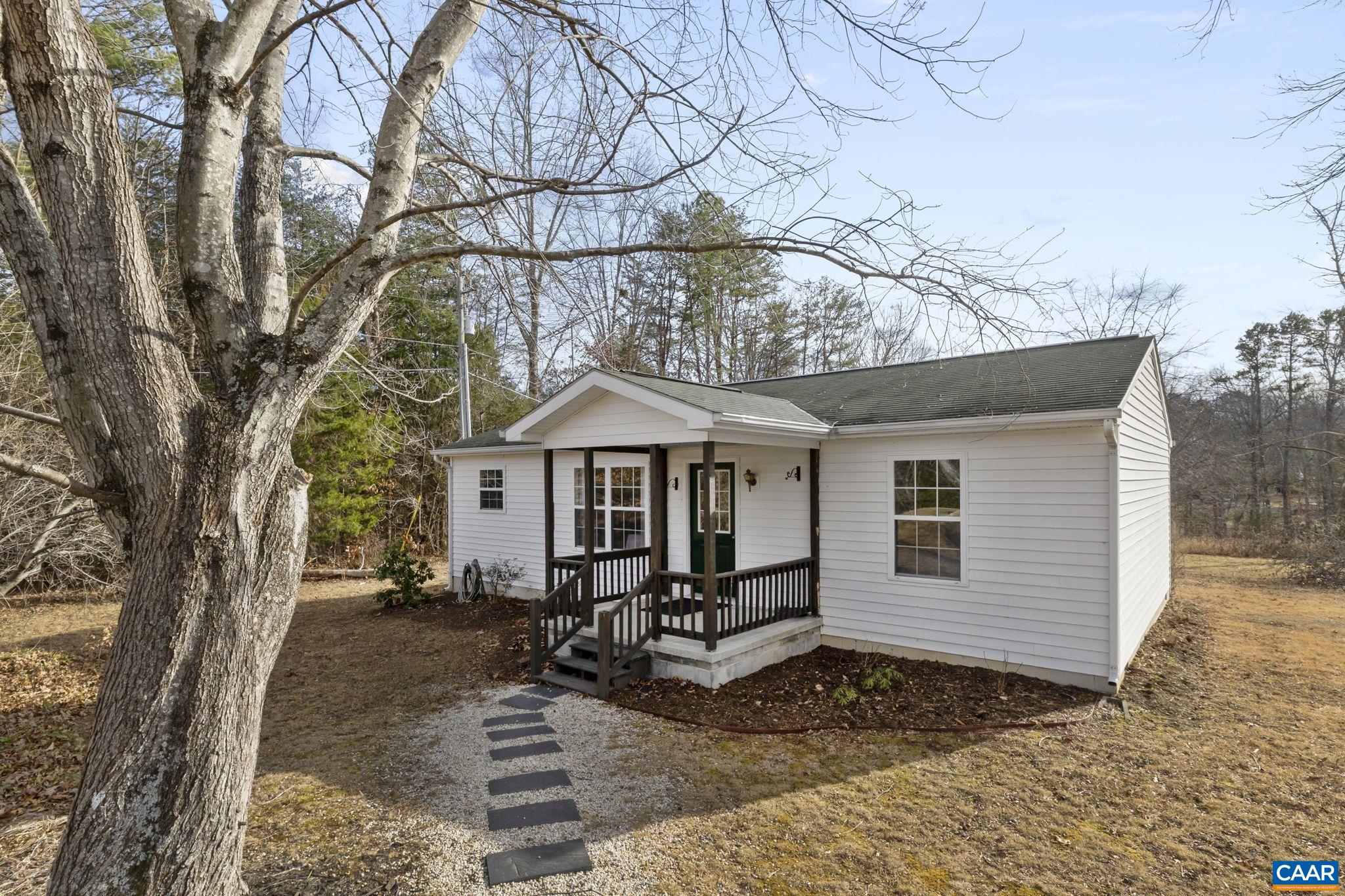 4941/4939 RICHMOND RD