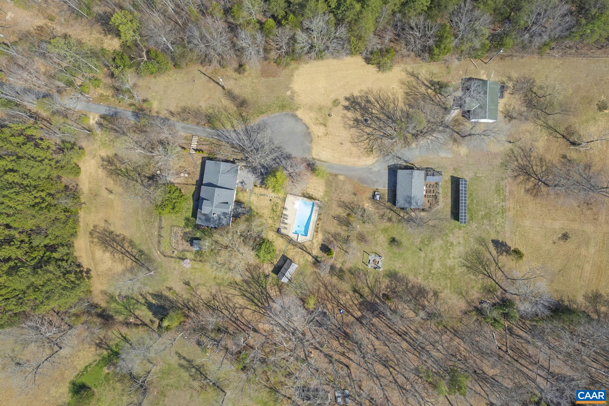 4941/4939 RICHMOND RD