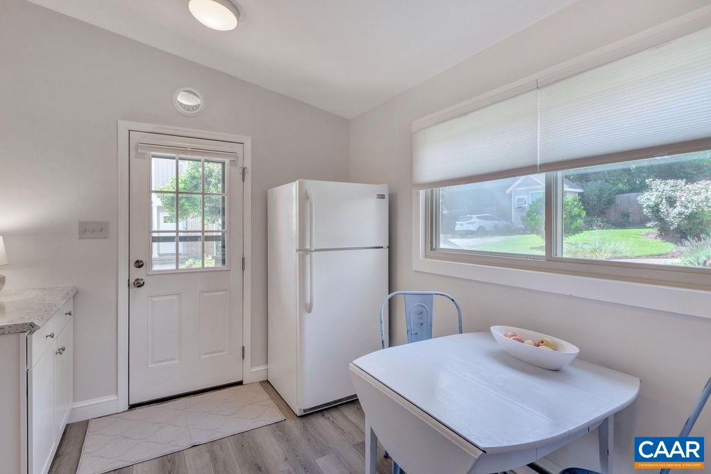 207 DOUGLAS AVE
