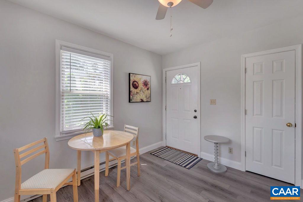 207 DOUGLAS AVE