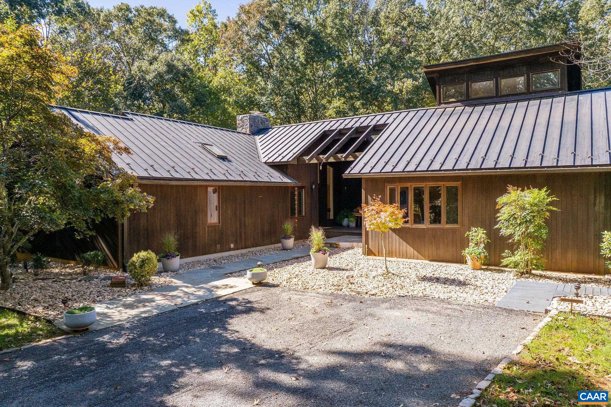 340 GRASSMERE RD