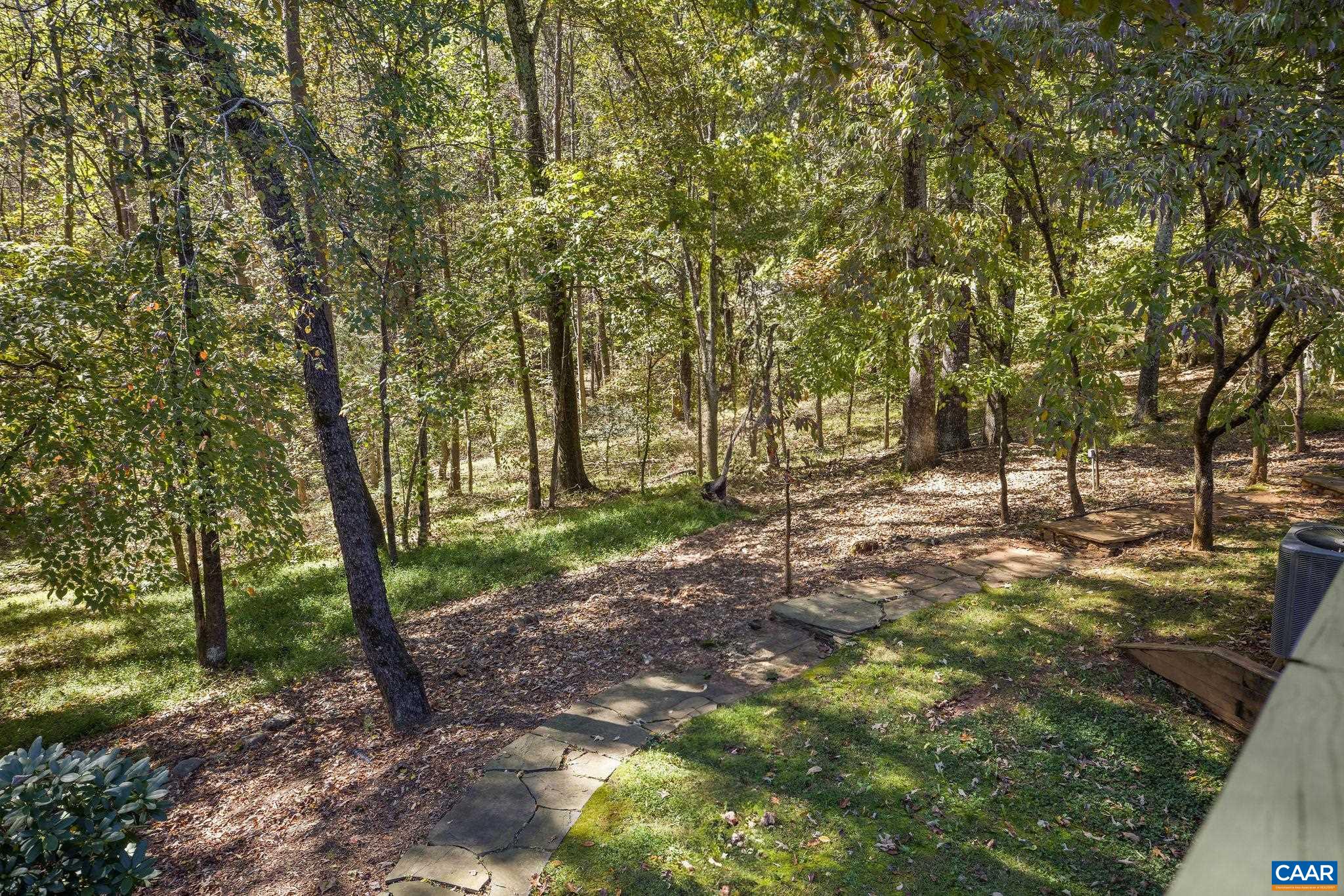 340 GRASSMERE RD