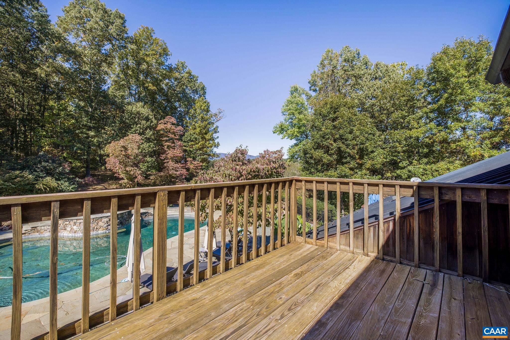 340 GRASSMERE RD