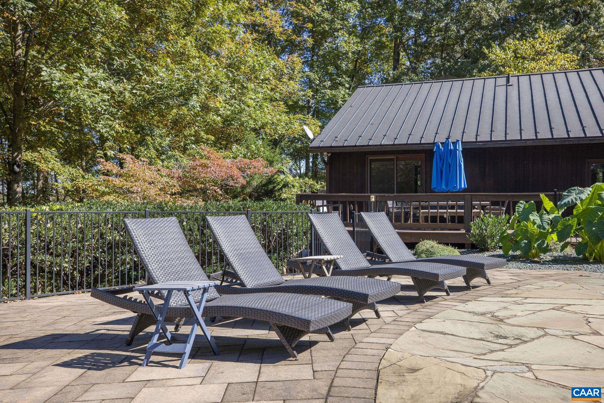 340 GRASSMERE RD