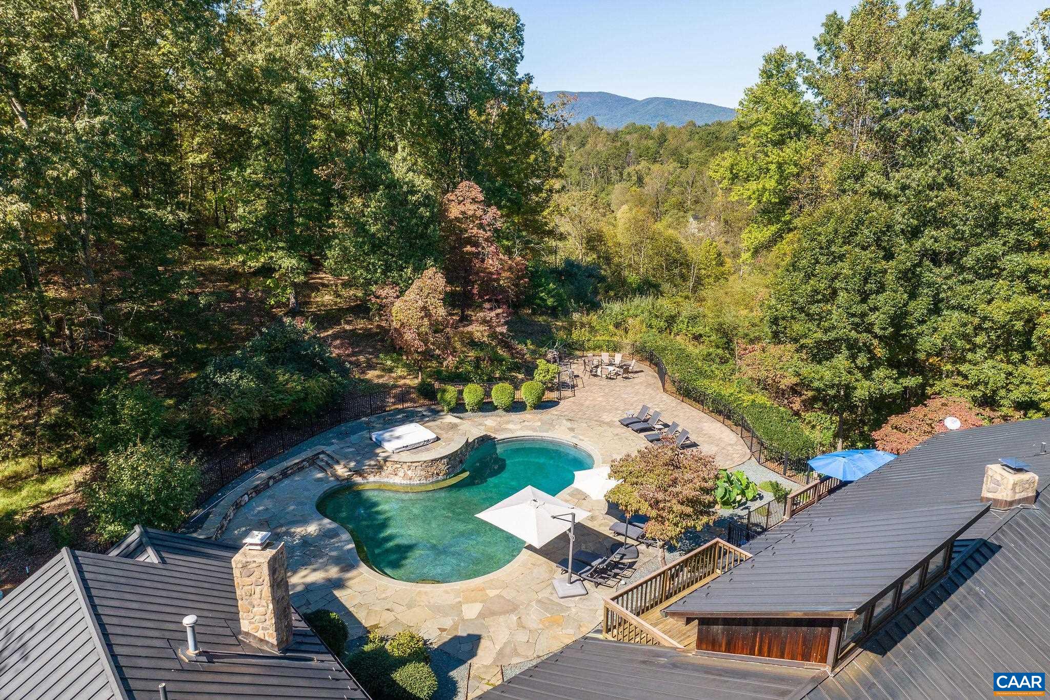 340 GRASSMERE RD