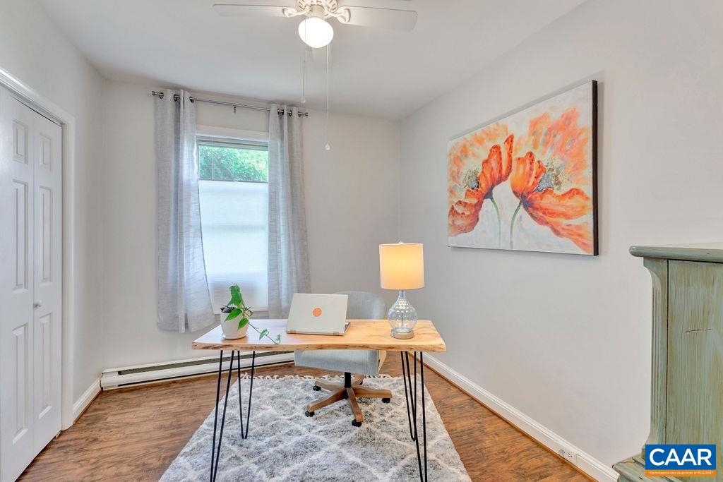 207 DOUGLAS AVE