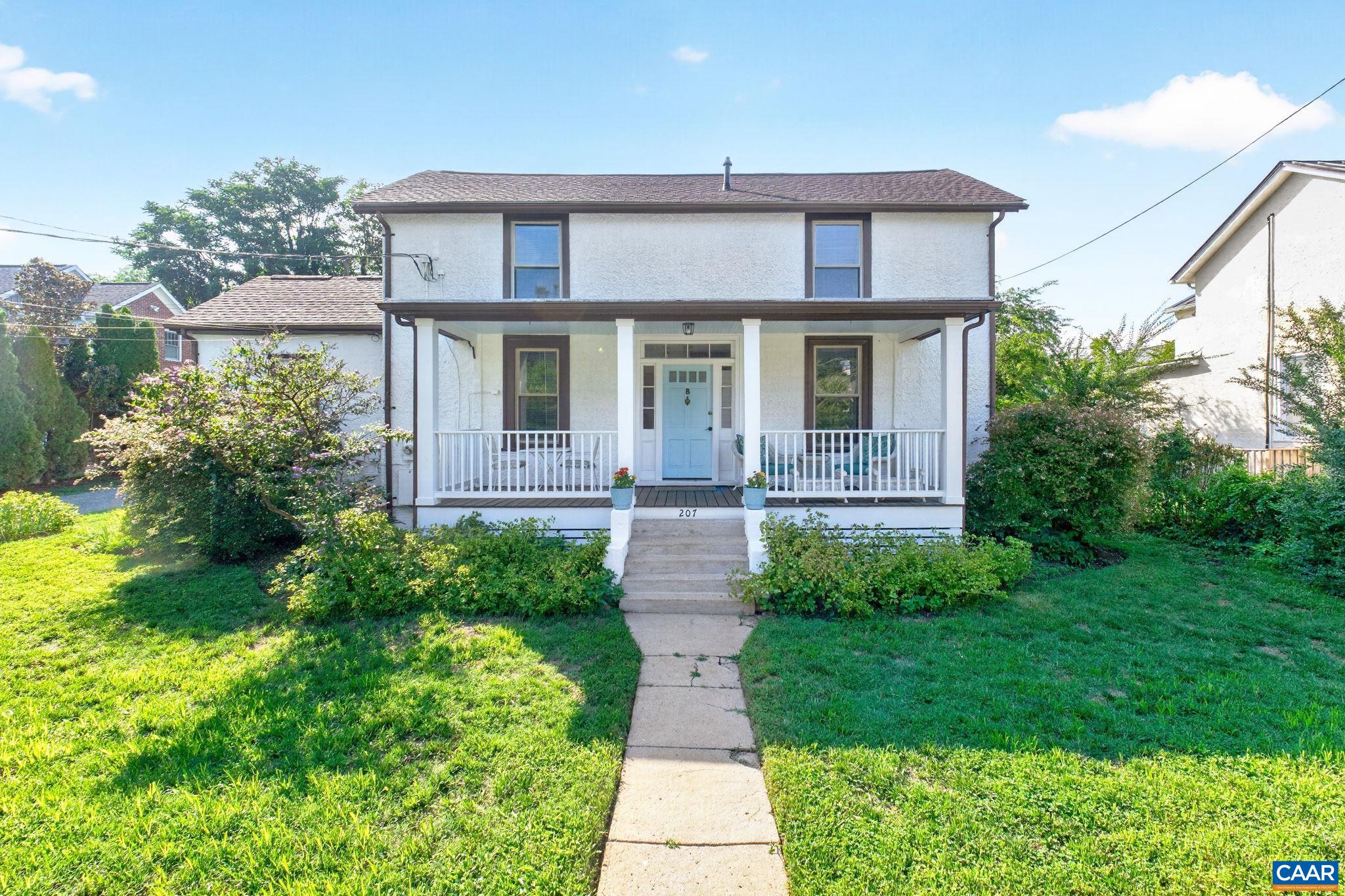 207 DOUGLAS AVE