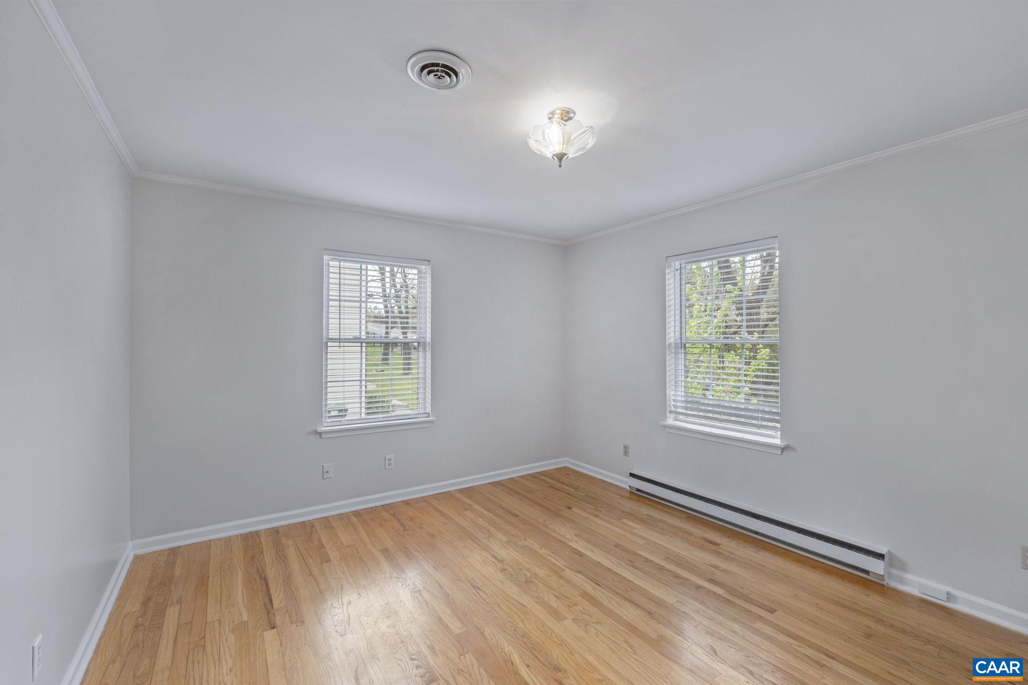 807 WATSON AVE
