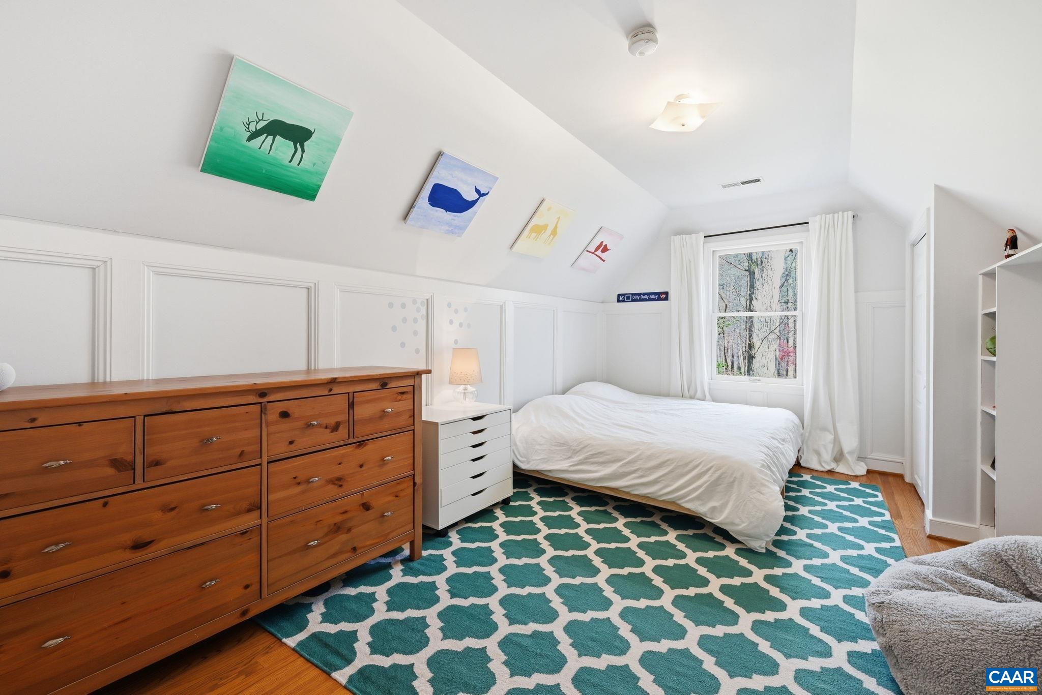 2404 PINE GARTH RUN