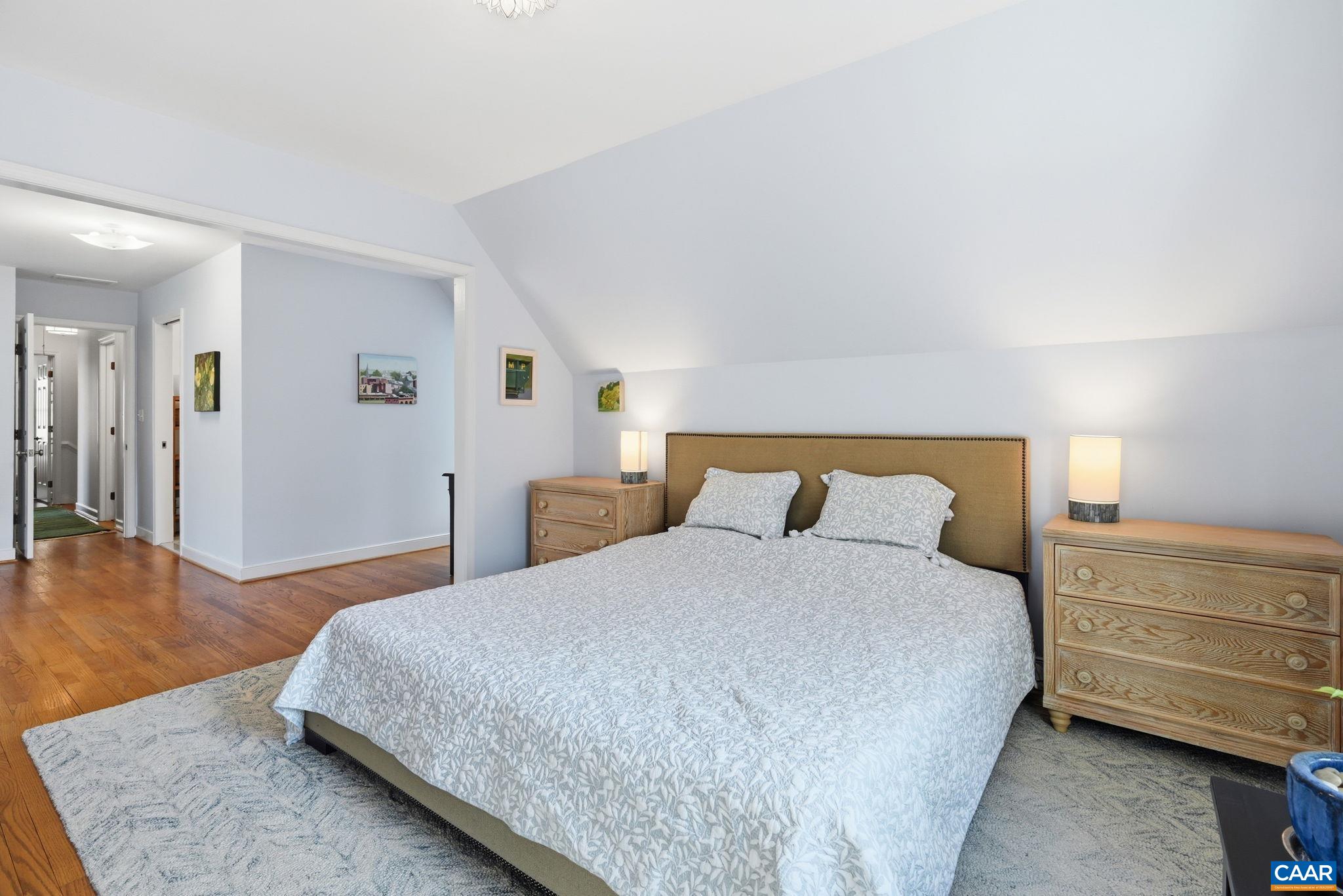 2404 PINE GARTH RUN