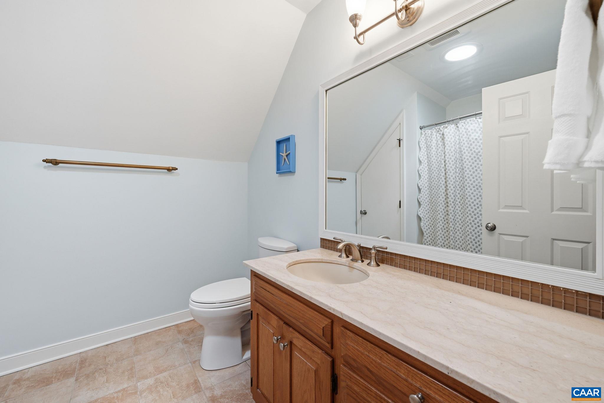 2404 PINE GARTH RUN