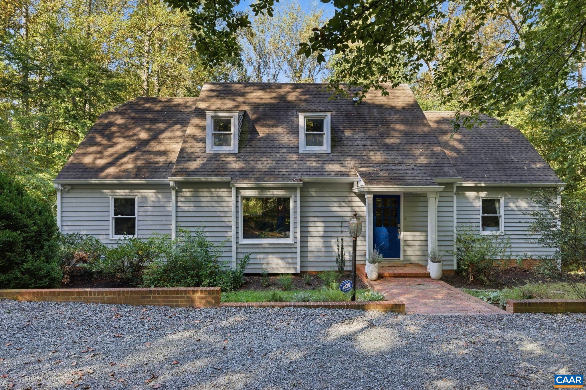 2404 PINE GARTH RUN