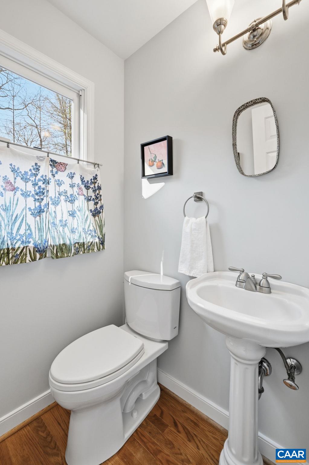 2404 PINE GARTH RUN