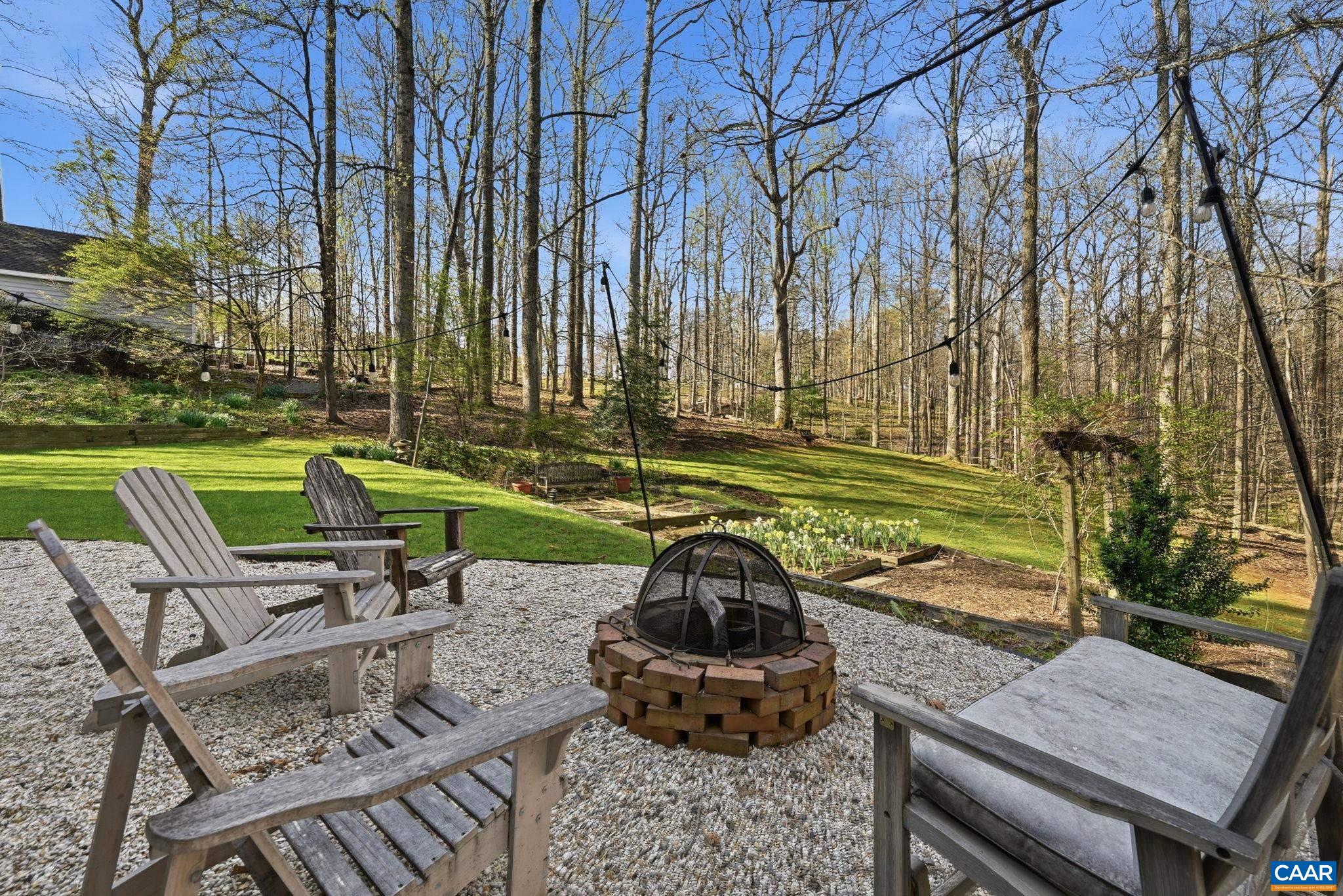 2404 PINE GARTH RUN