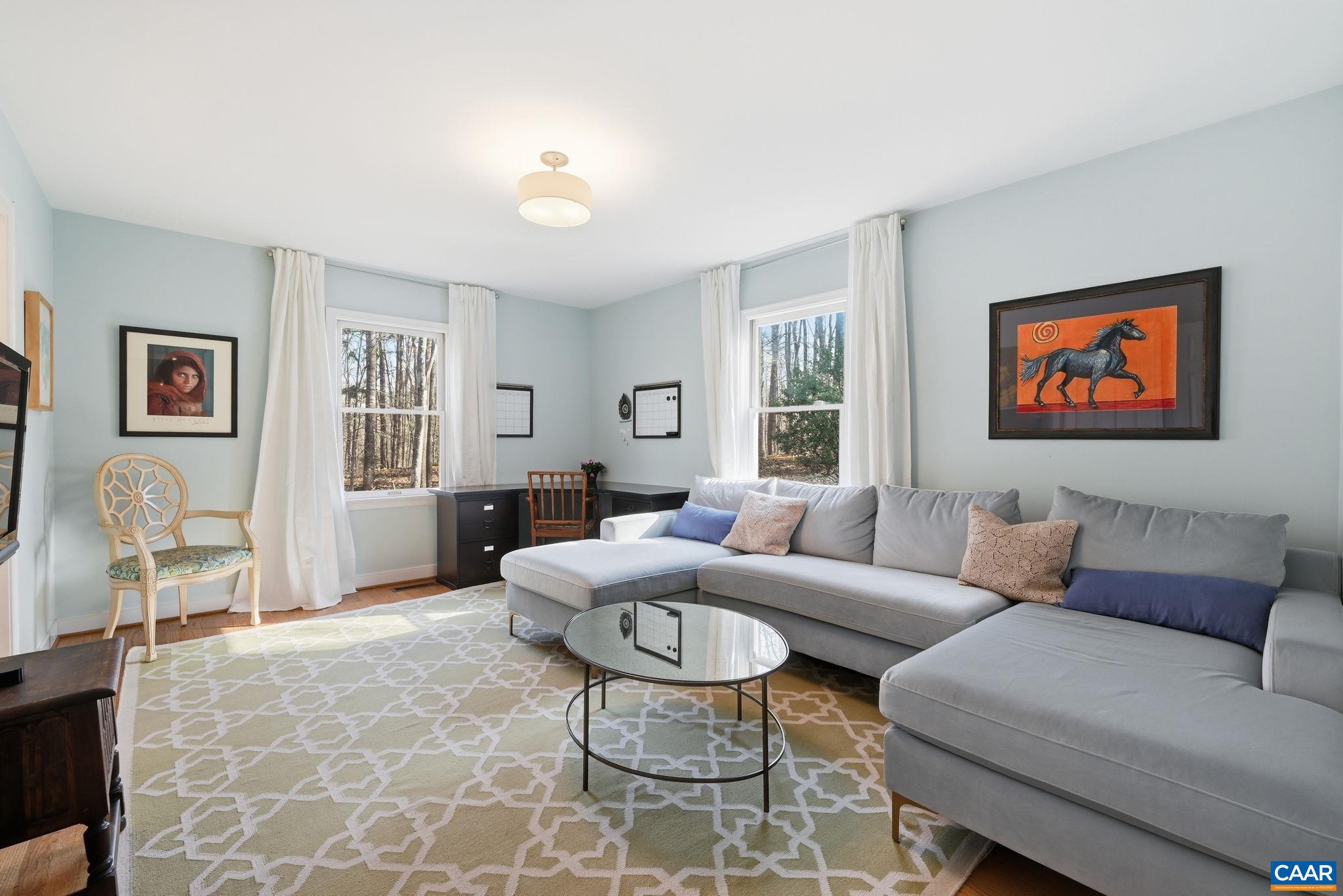 2404 PINE GARTH RUN