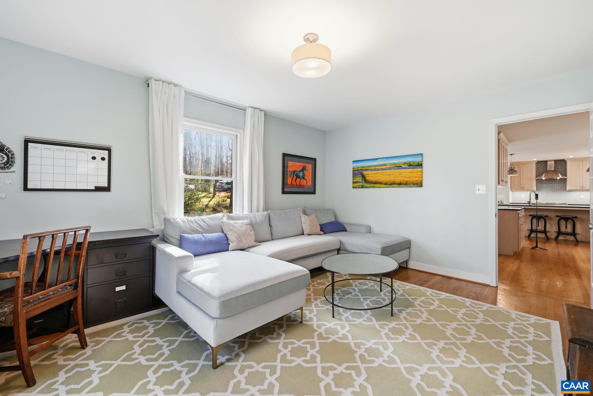 2404 PINE GARTH RUN