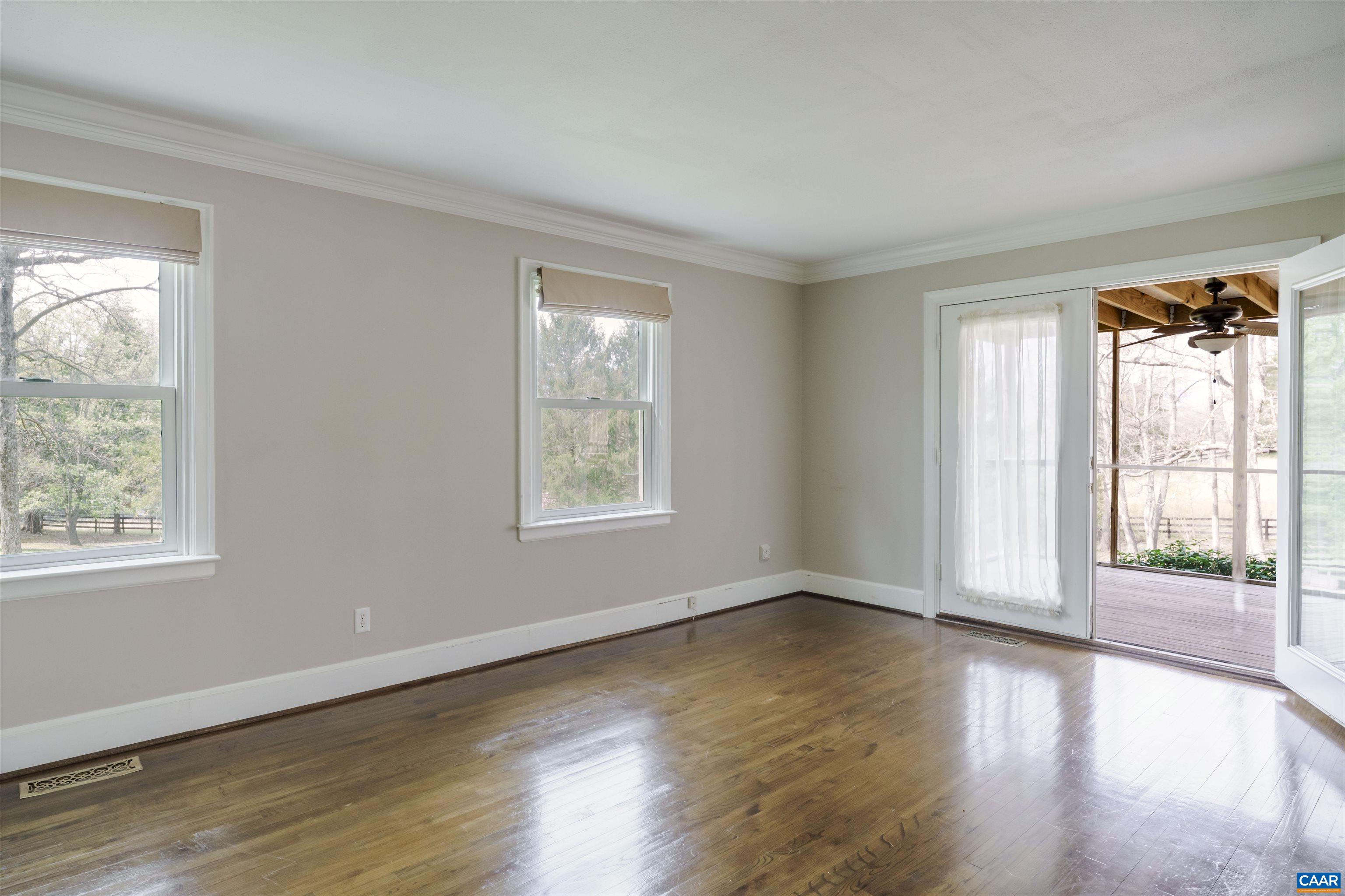 5695 FREE UNION RD