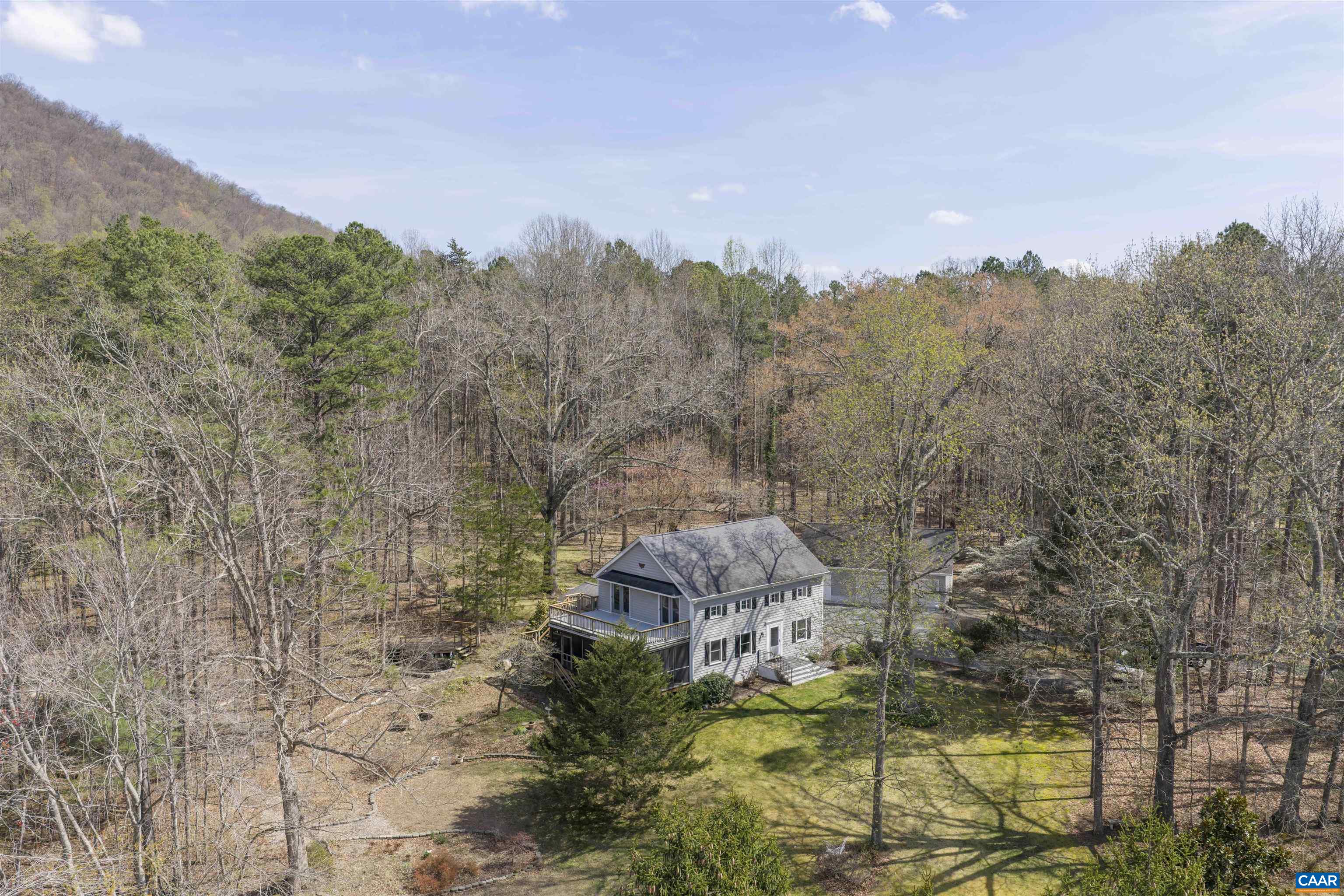 5695 FREE UNION RD