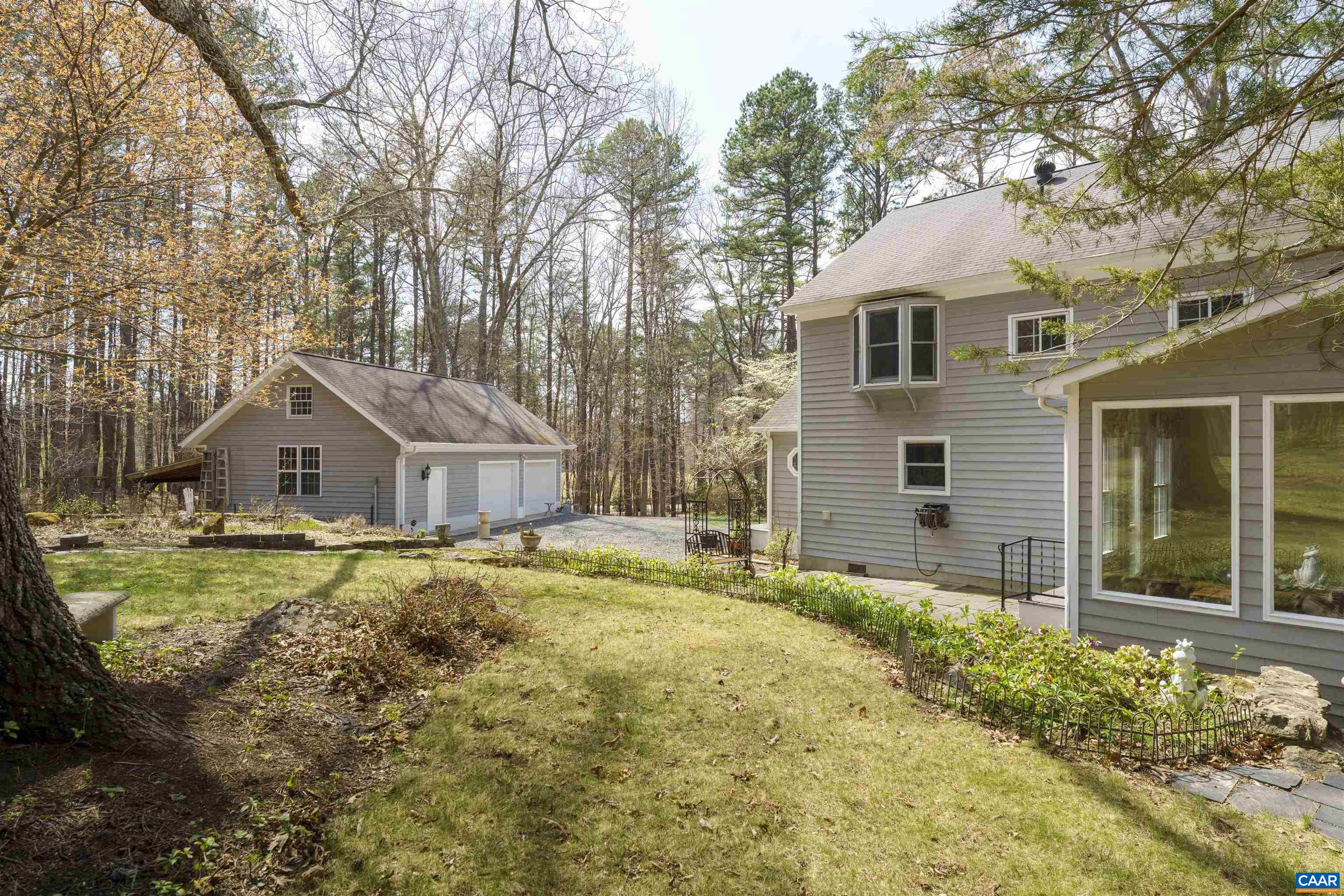 5695 FREE UNION RD