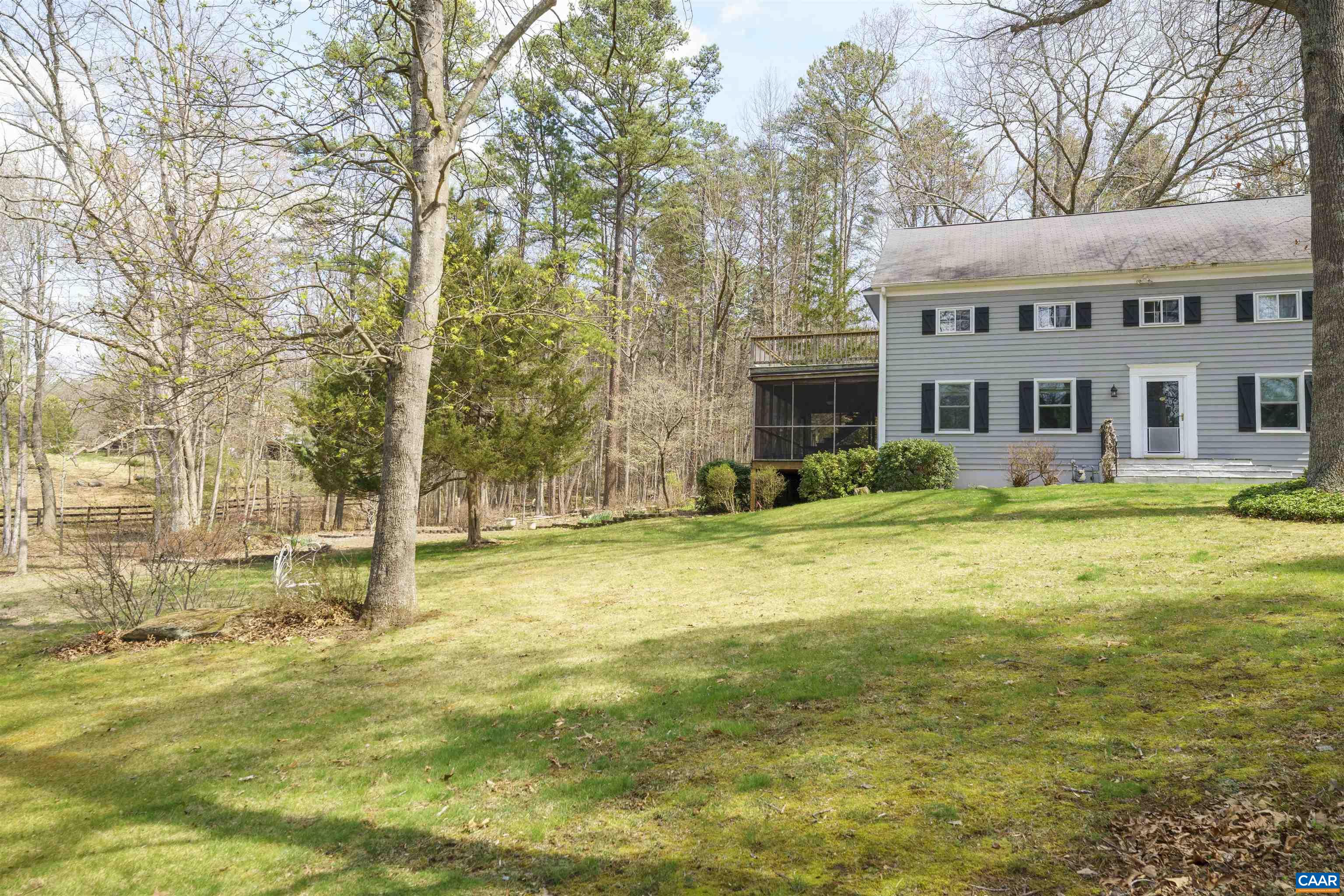 5695 FREE UNION RD