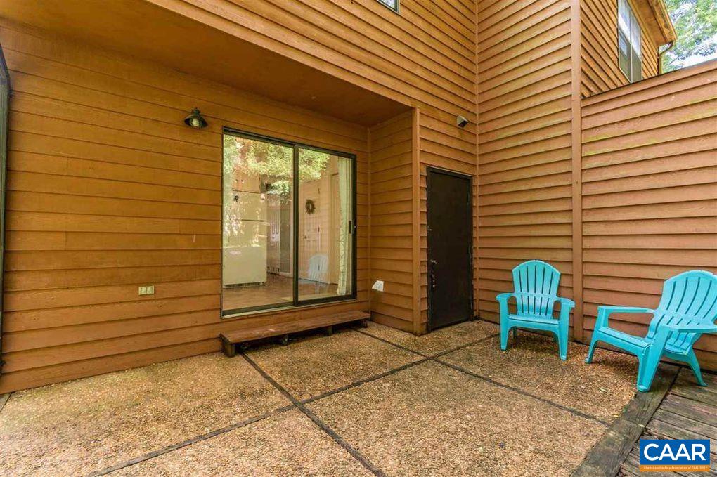 109 HAMMOND ST Unit: B