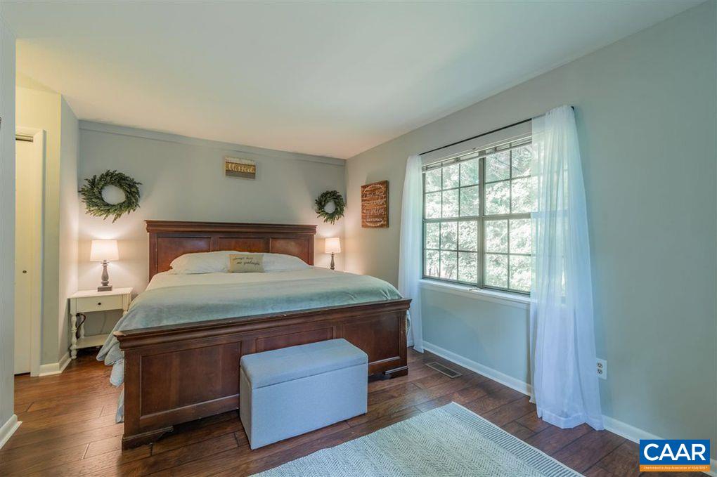 109 HAMMOND ST Unit: B