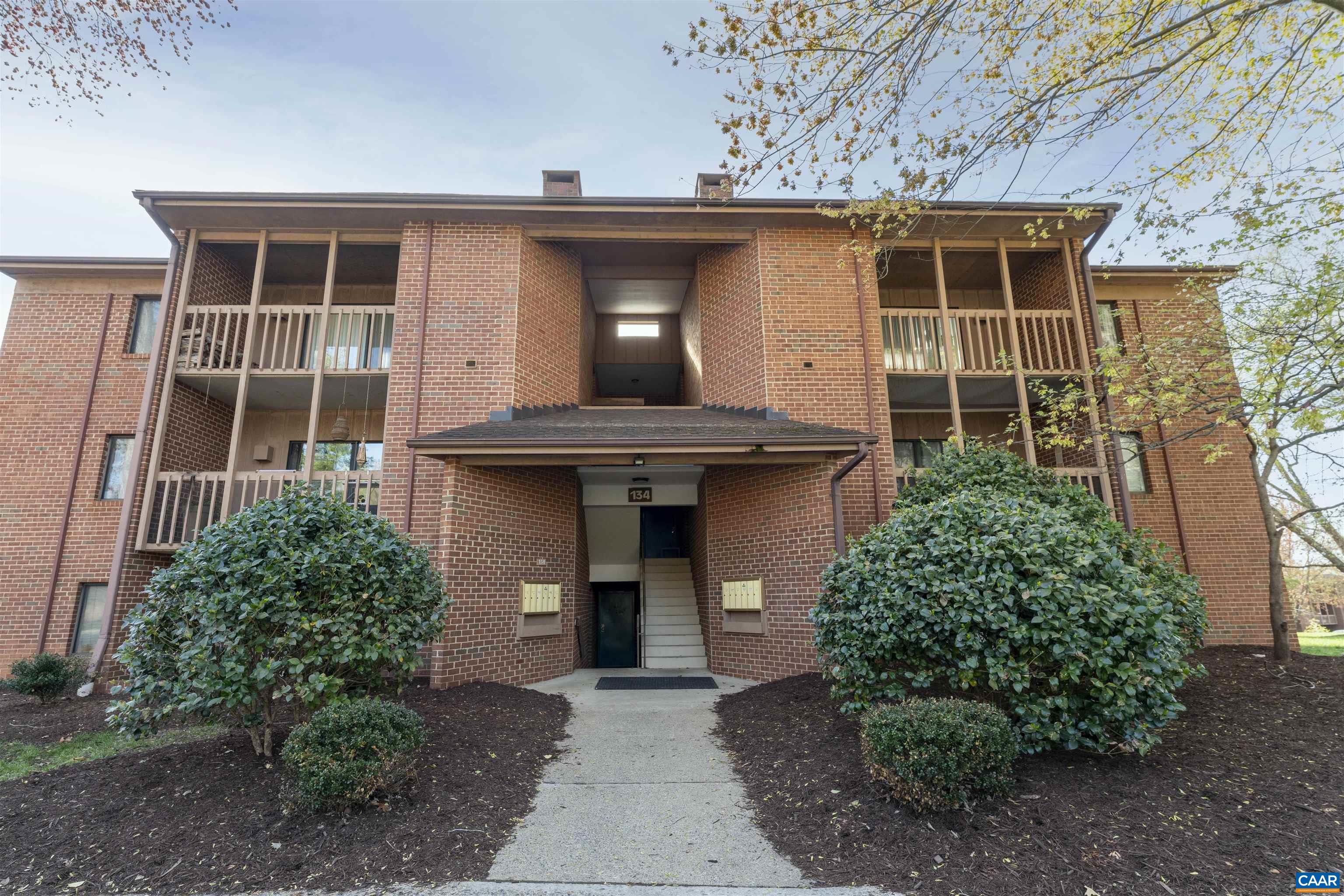 134 TURTLE CREEK RD Unit: 10