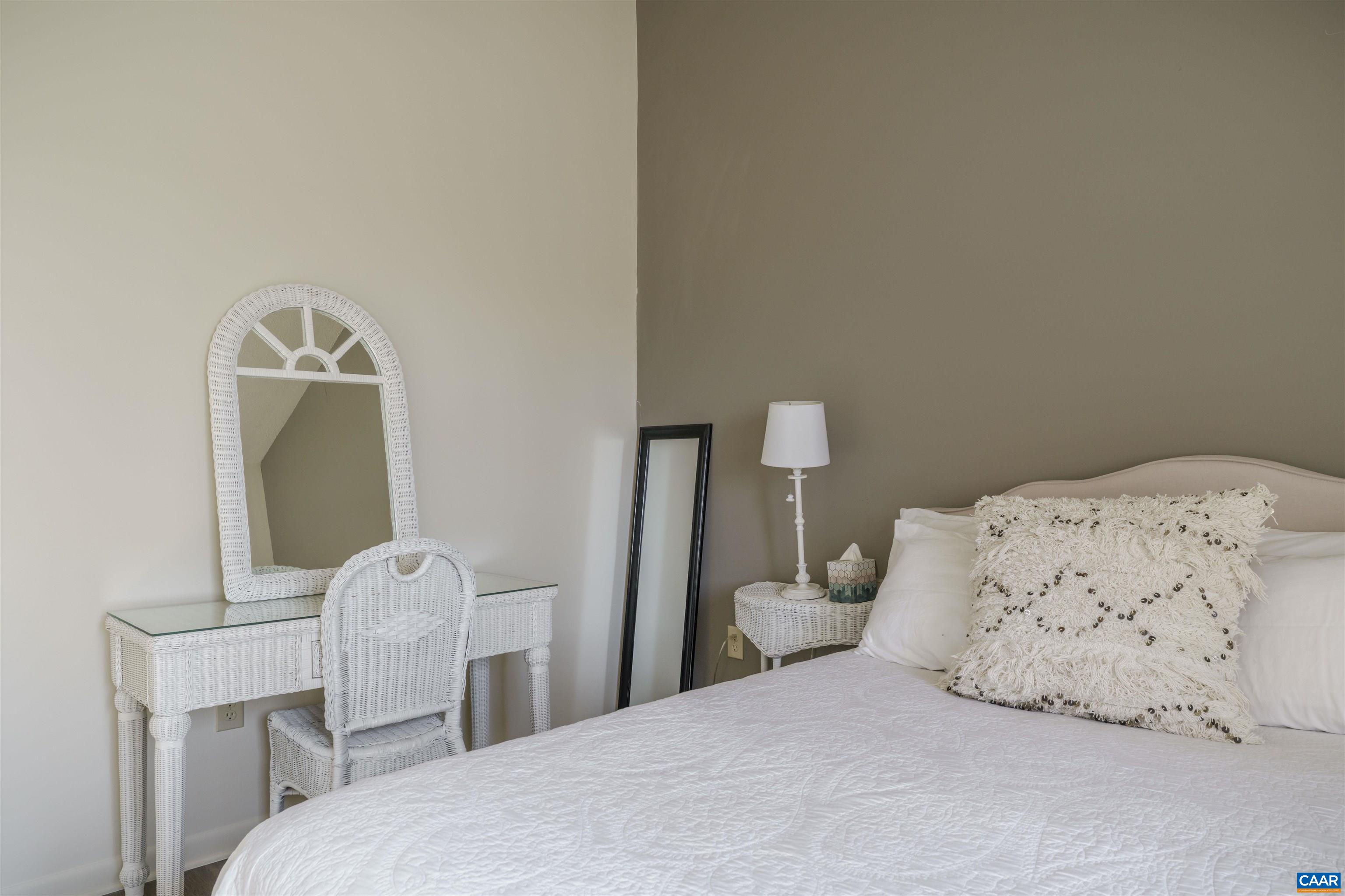 134 TURTLE CREEK RD Unit: 10