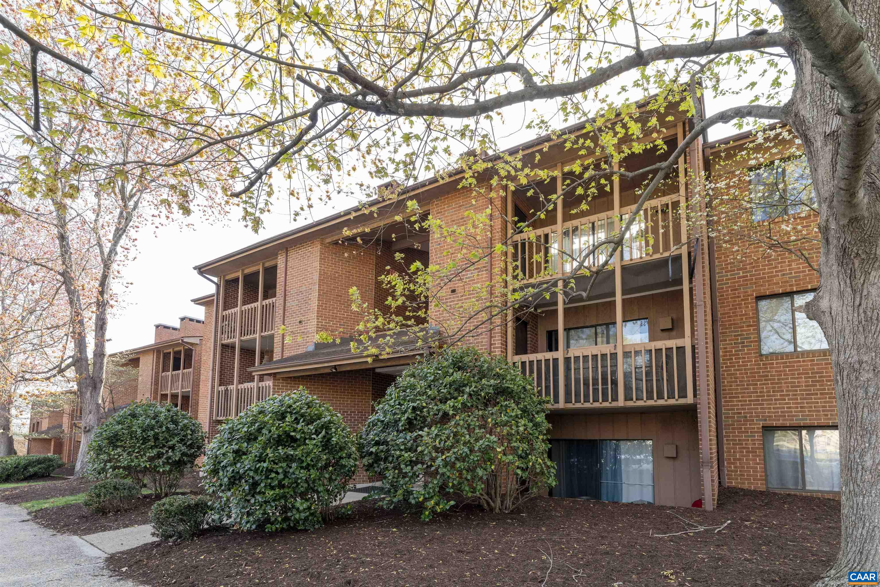 134 TURTLE CREEK RD Unit: 10