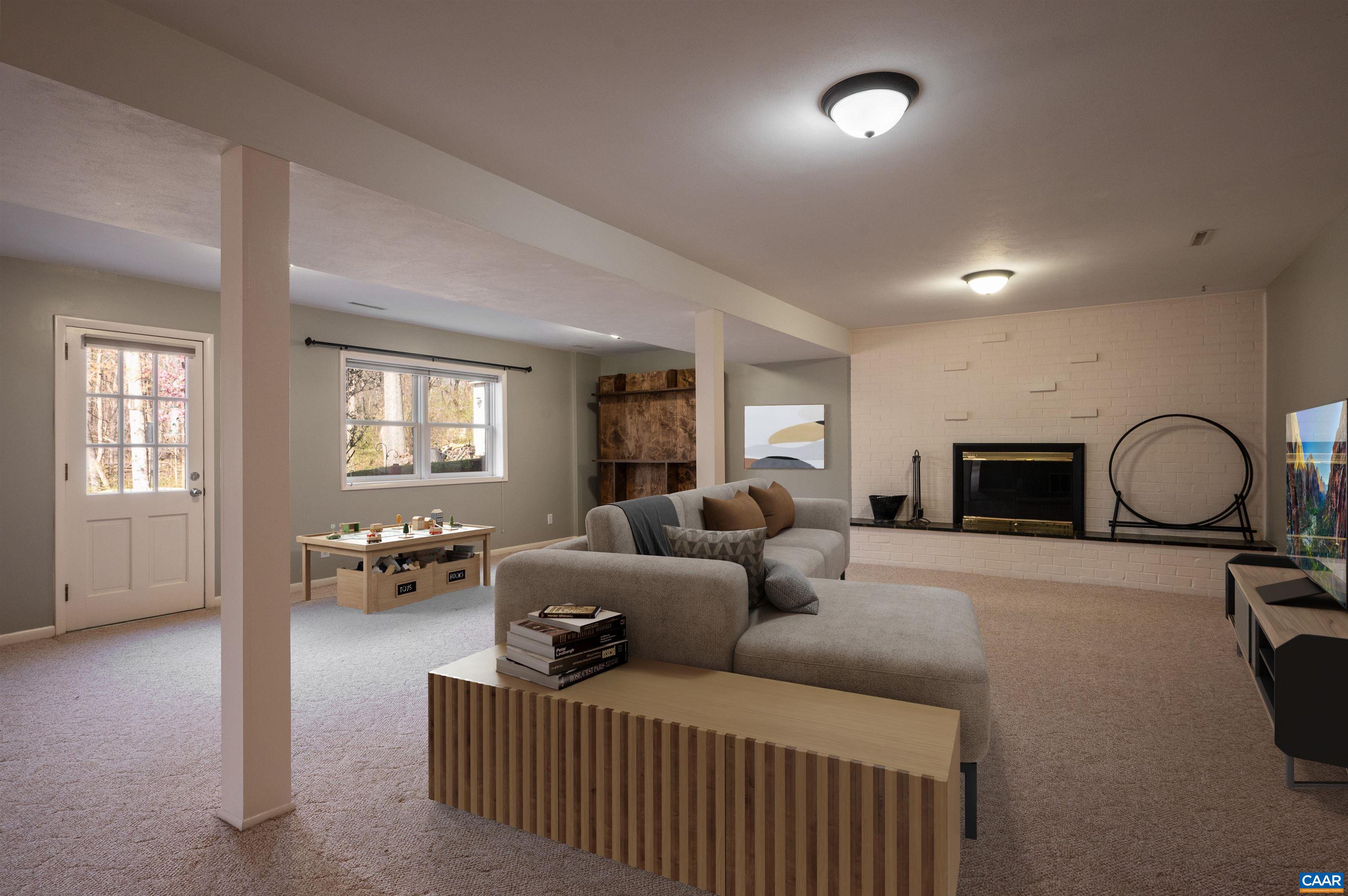 409 WESTMORELAND CT