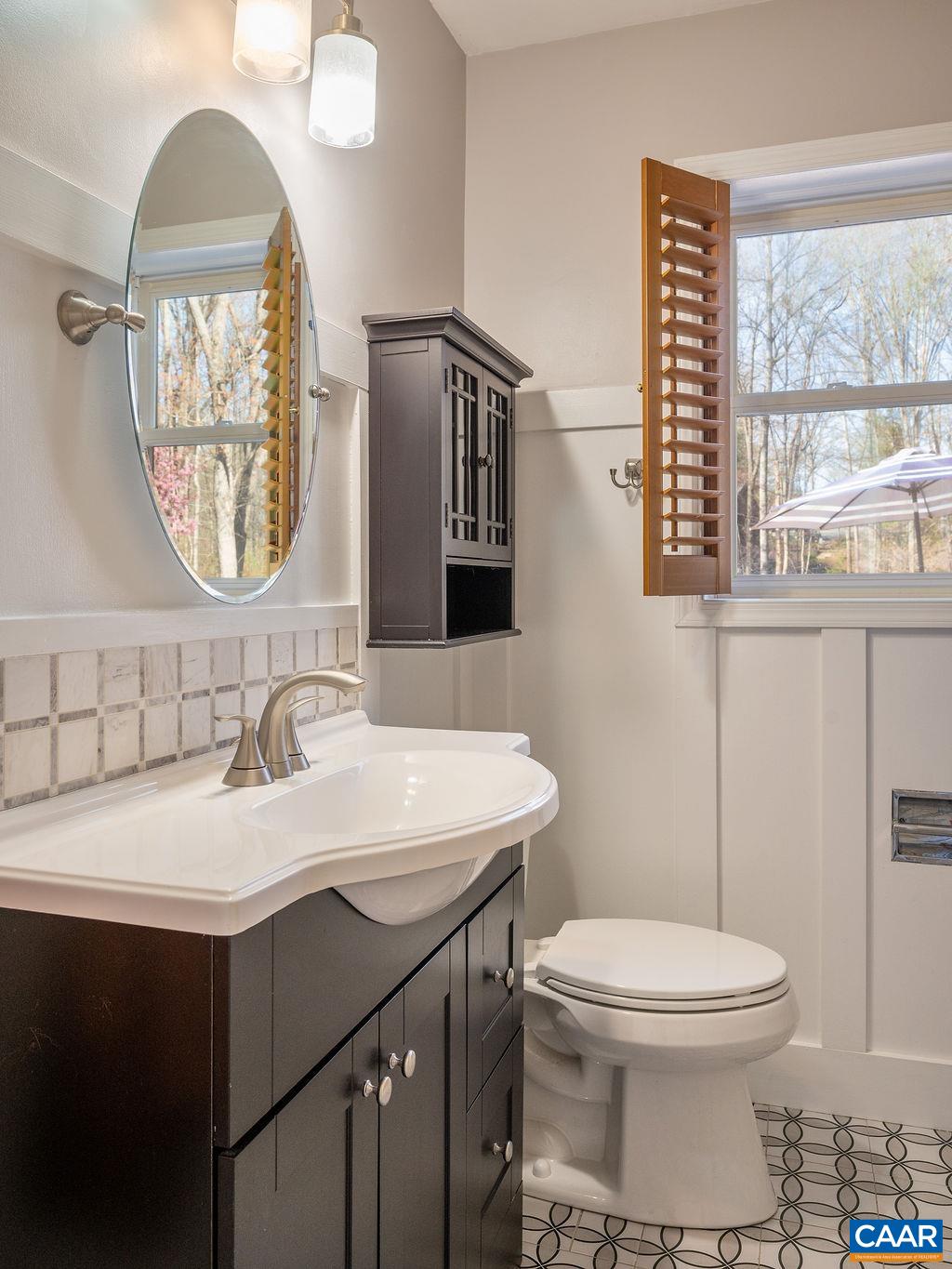 409 WESTMORELAND CT