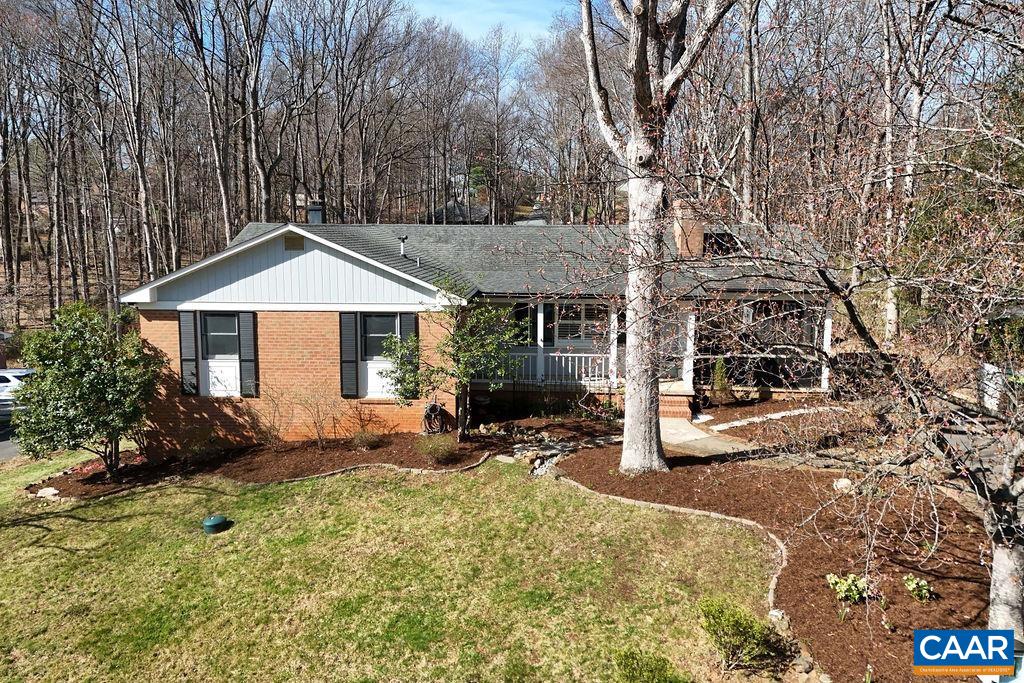 409 WESTMORELAND CT